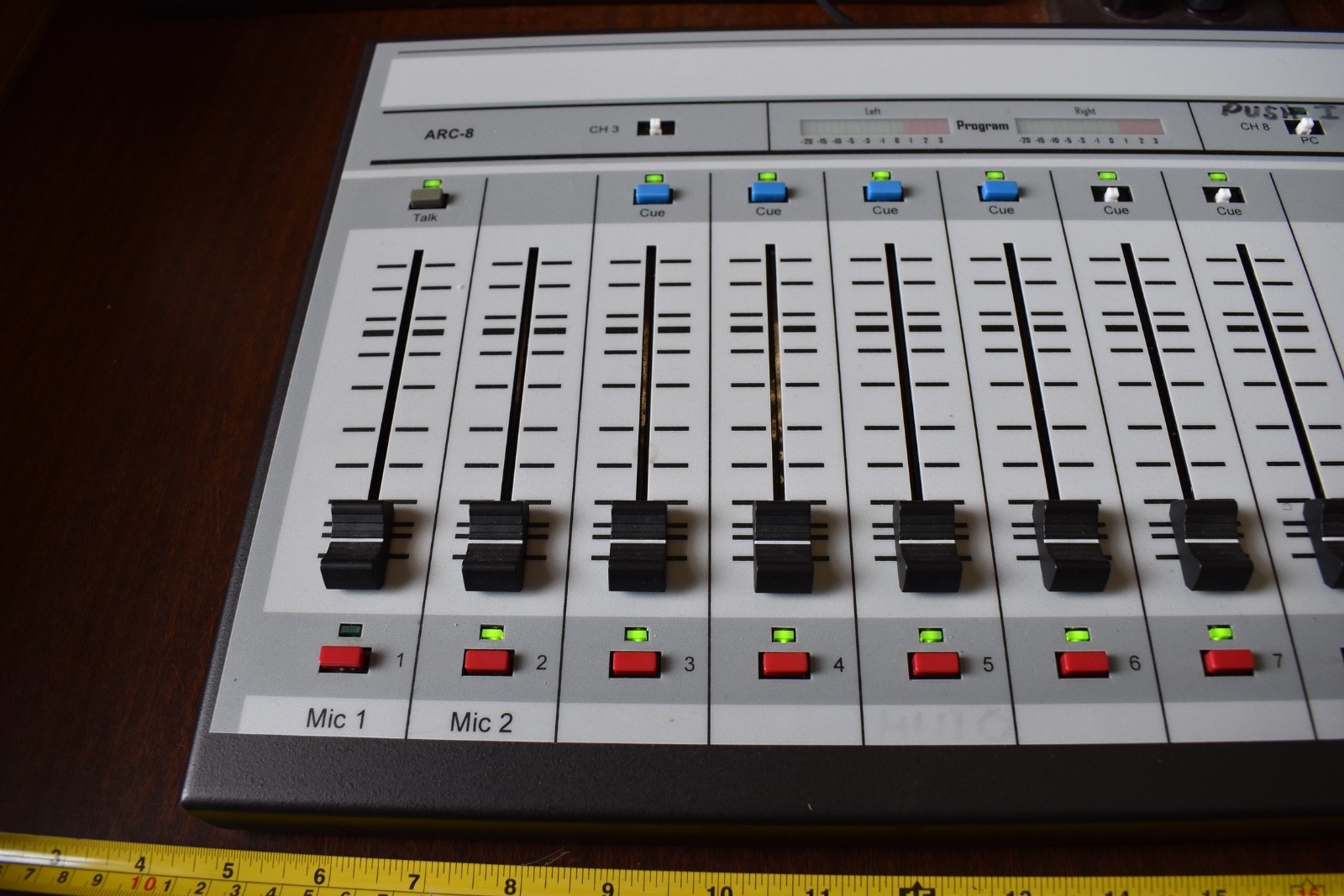Arrakis Systems ARC-8 Mixing Board Model# ARR1404233 USED