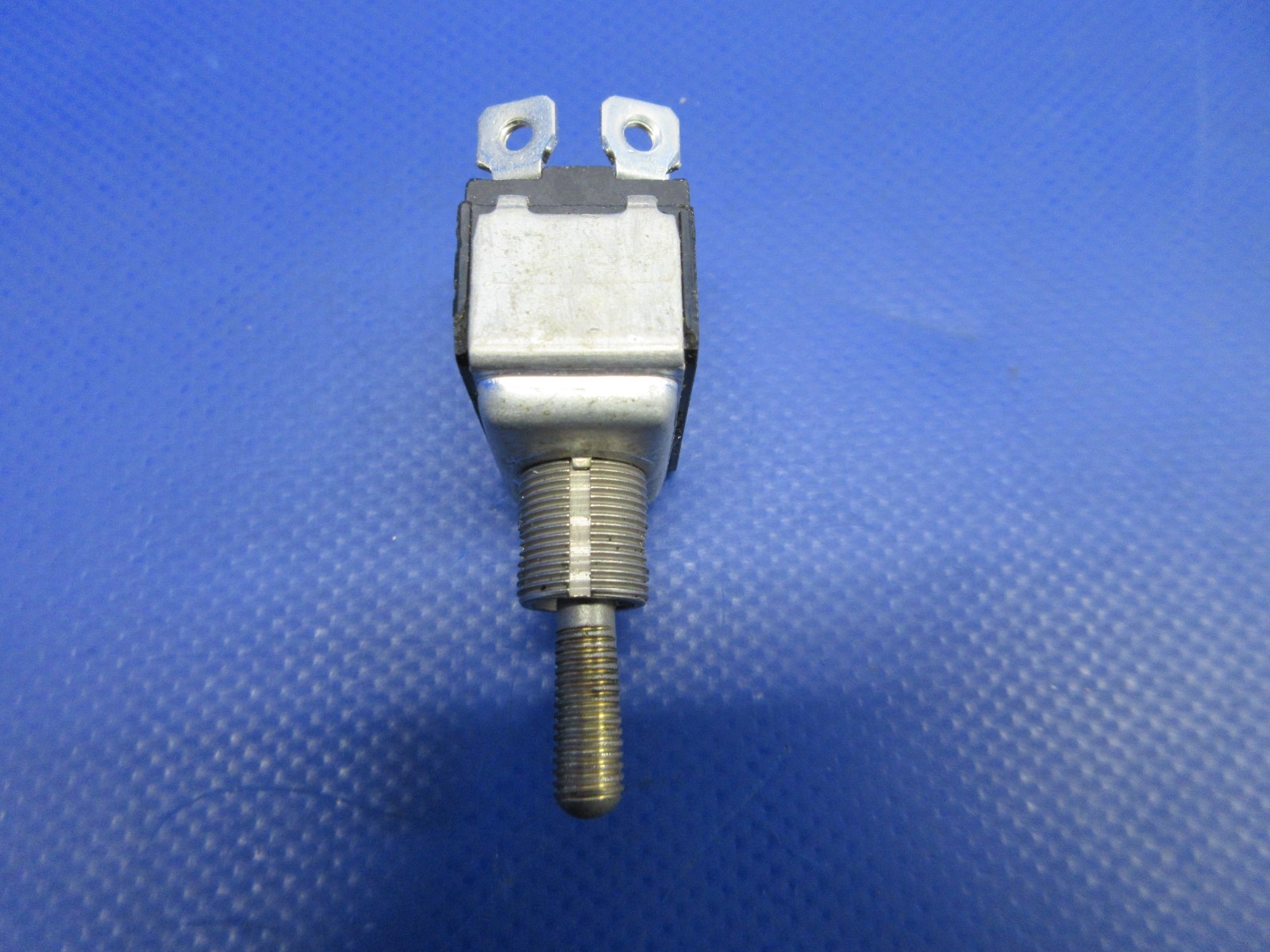 Cessna Flap Switch P/N S1661-2 NOS (0426-718)