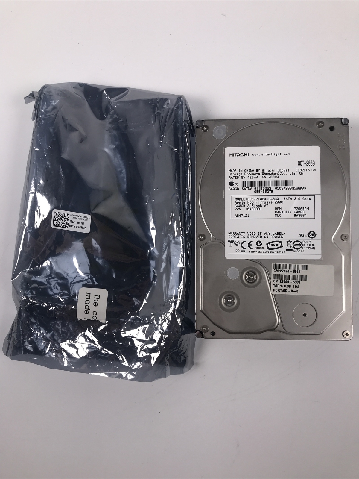 Hitachi 0A39991 640GB 7.2K RPM SATA 3.5'' Hard Drive HDD Model: HDE721064SLA330