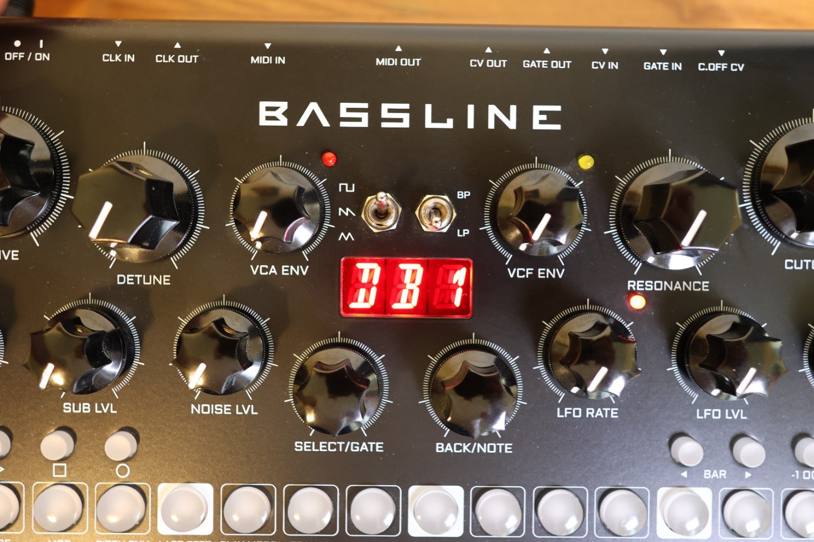 Erica Synths Bassline DB-01 Desktop Synthesizer MINT