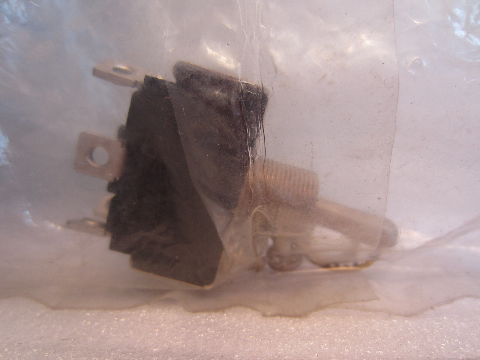 Honeywell Microswitch S12TS1-7 512TS1-7 3-Position Toggle Switch 10A NOS
