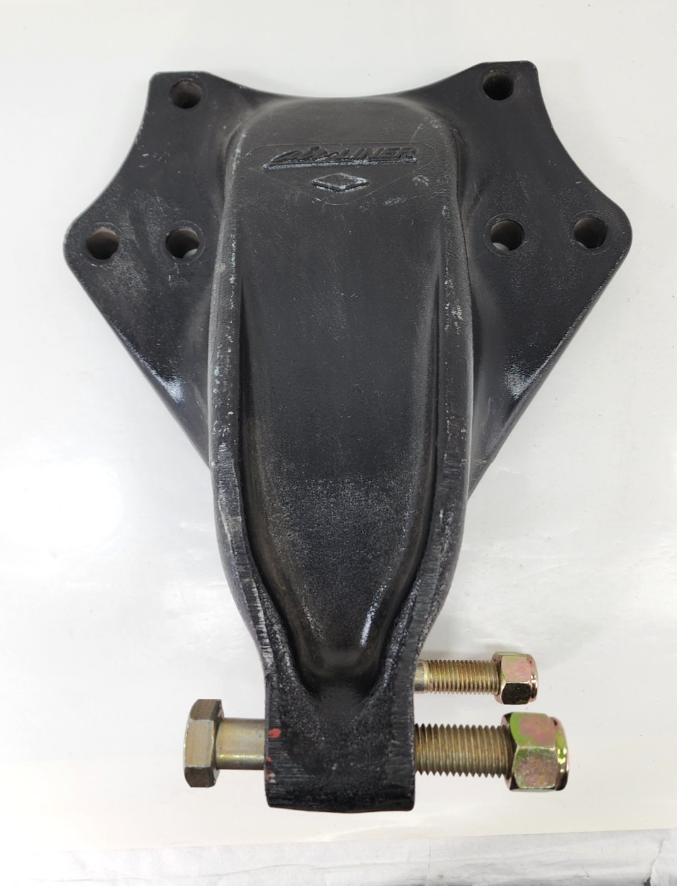 Freightliner Cascadia  AirLiner Spring Hanger Bracket  R16-14031-001 NEW