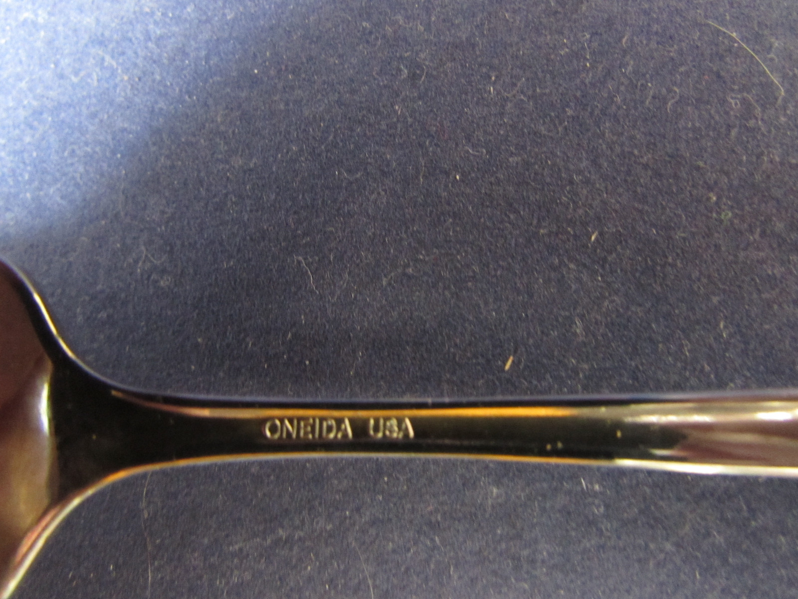 Oneida Stainless NEEDLEPOINT Teaspoon USA
