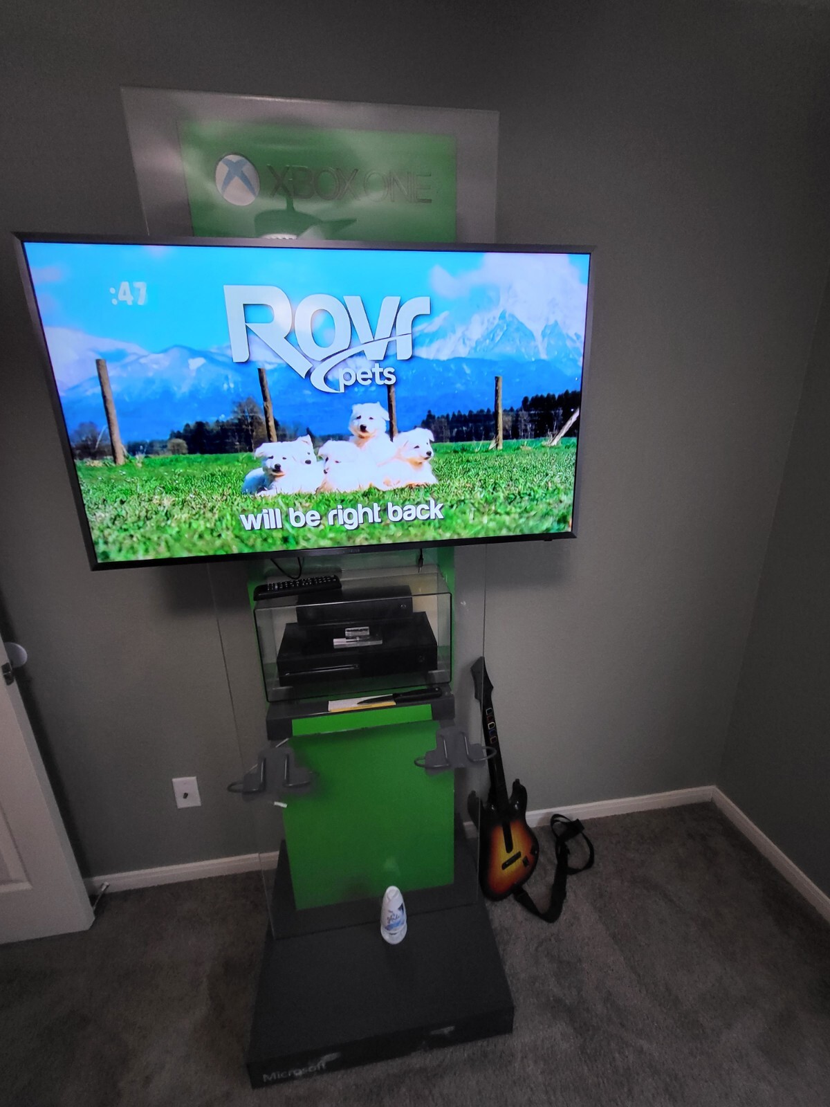 Xbox One X Kiosk With Xbox One Series X