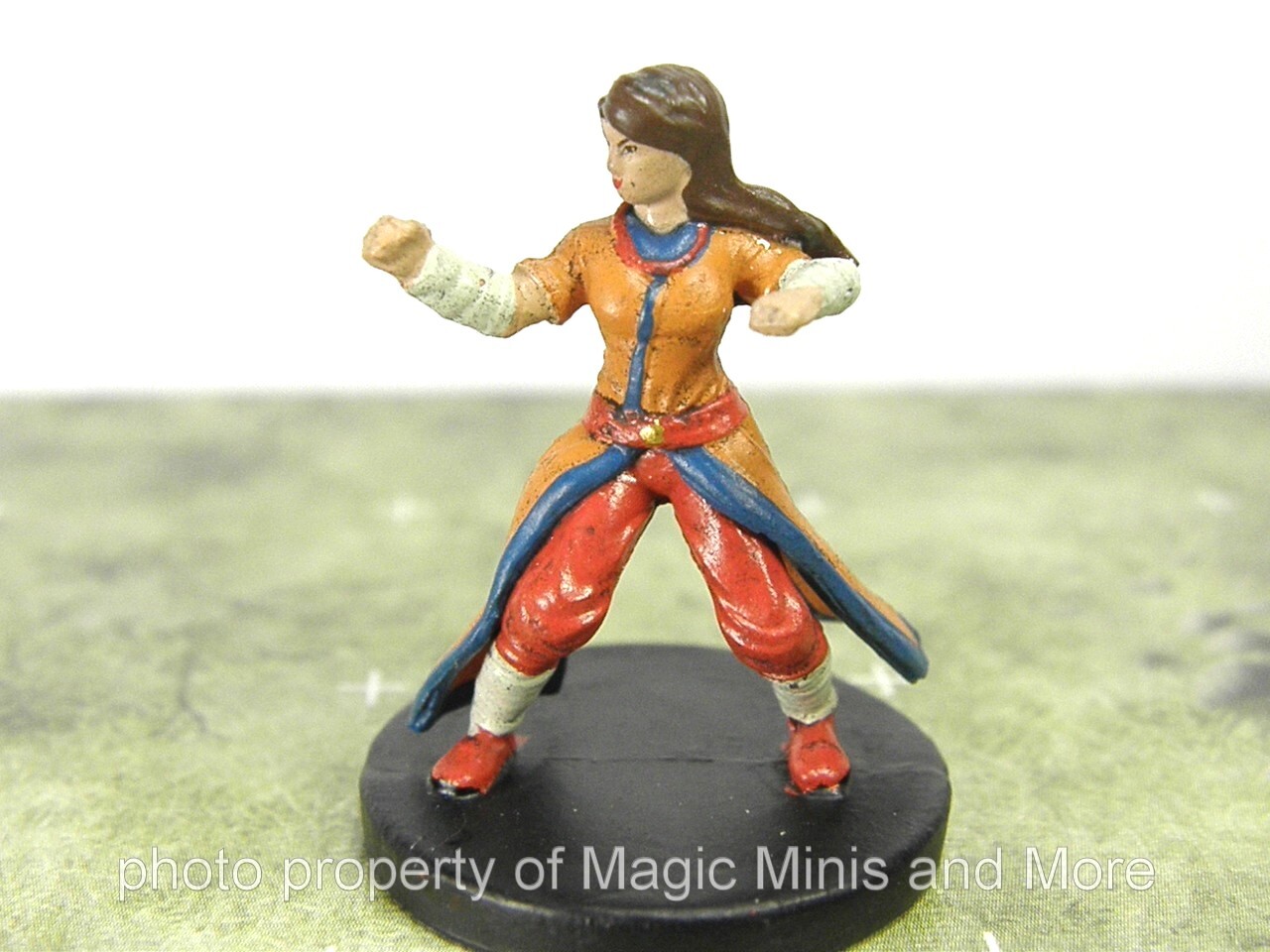 Monster Menagerie II ~ HUMAN MONK #10 Icons of the Realms 2 D&D female miniature