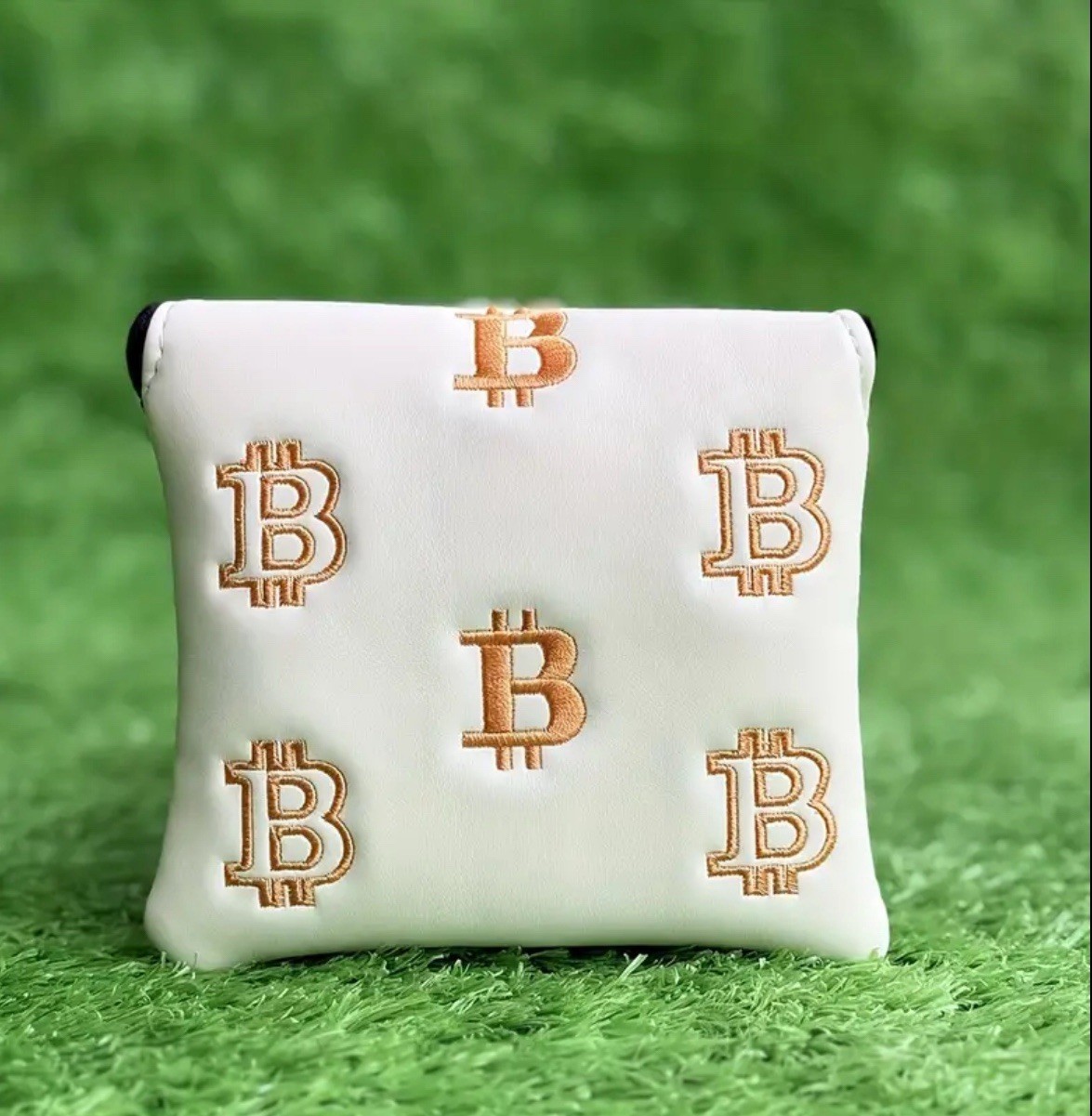Bitcoin Design  Mallet Style Putter Head Cover (White)