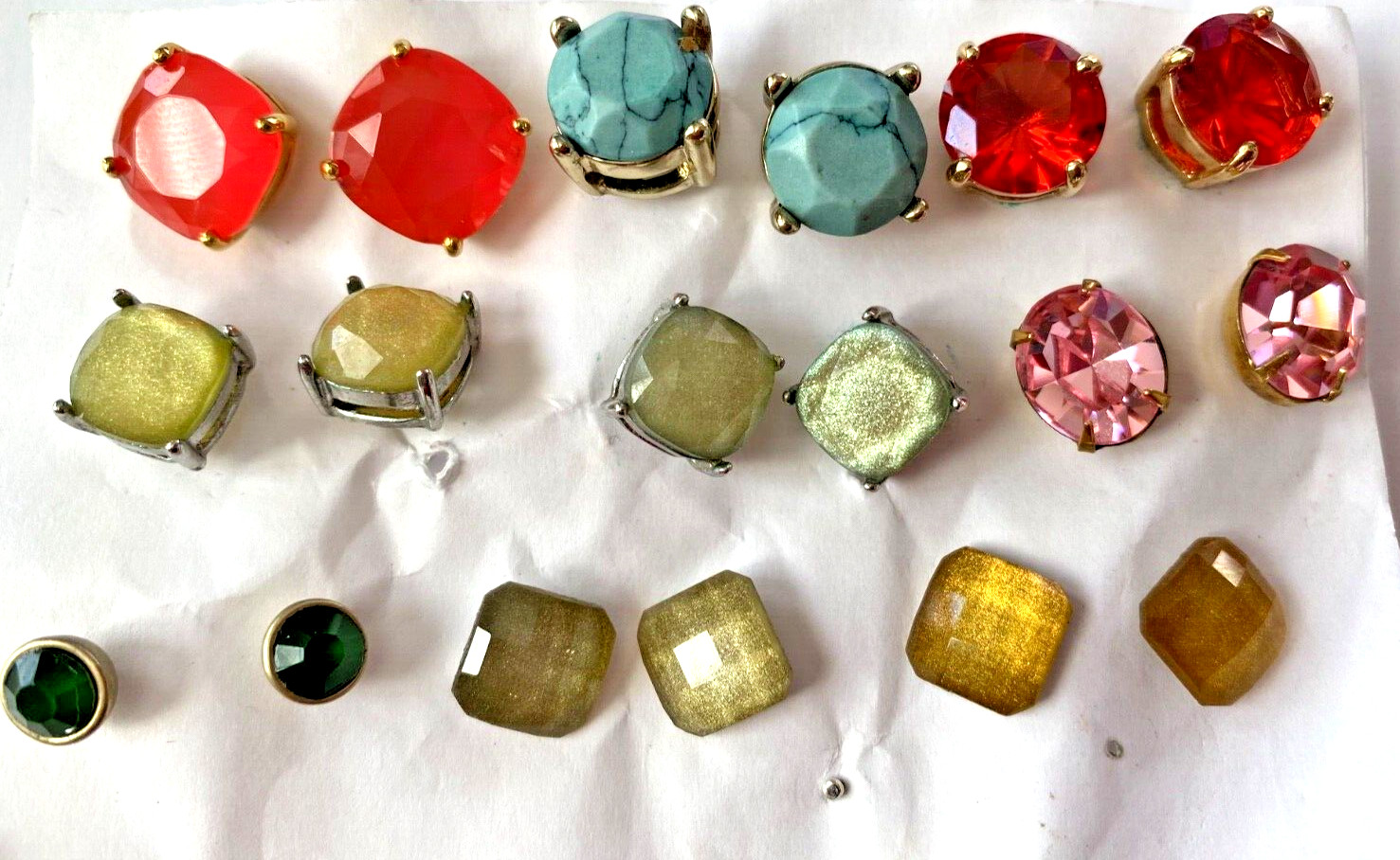 VTG 9 PAIRS OF PIERCED EARRINGS TANGERINE CELERY SAFE EMERALD RUBY PINK BLUE