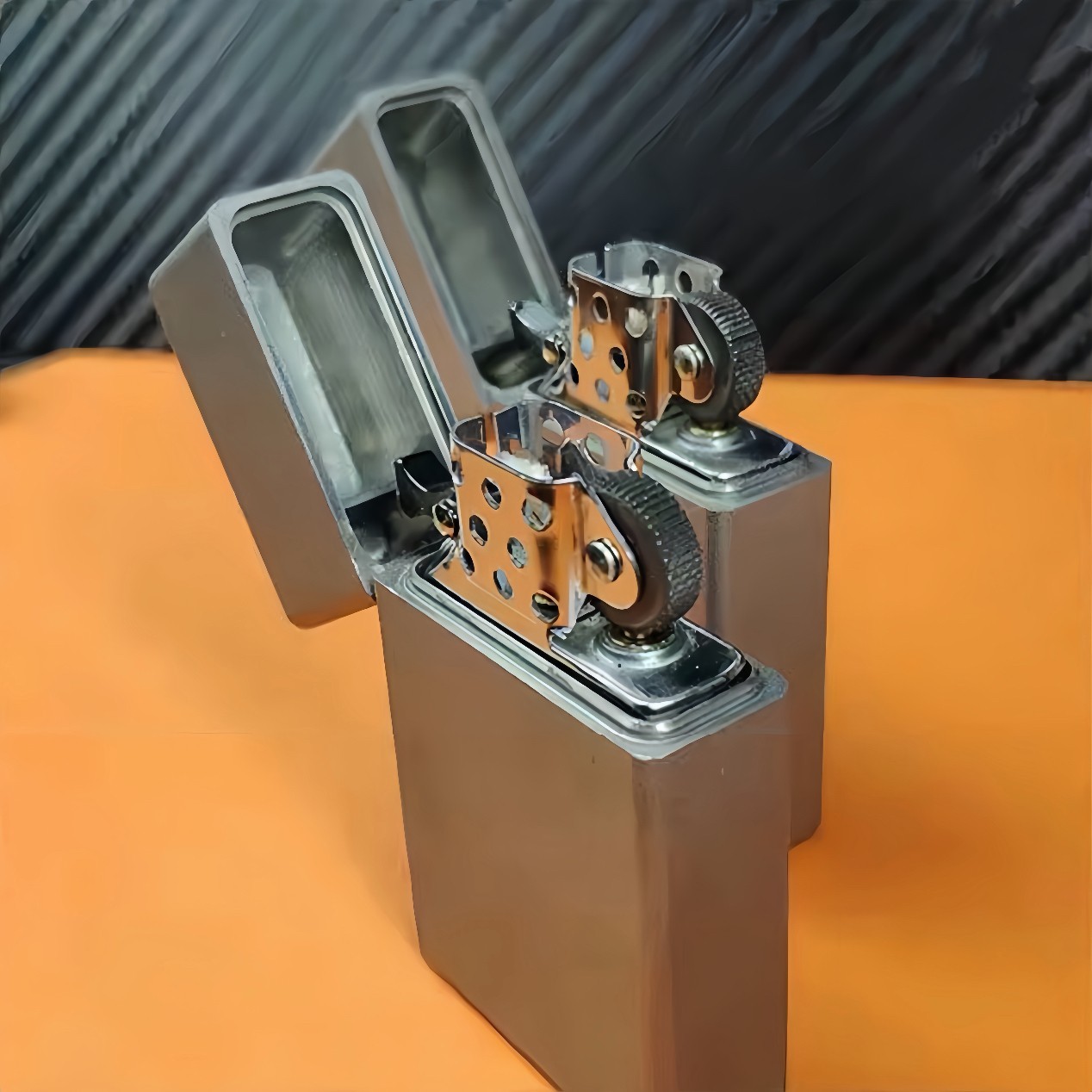 ZORRO 538 Narrow Titanium Armor Kerosene Lighter 3/5 Hinge