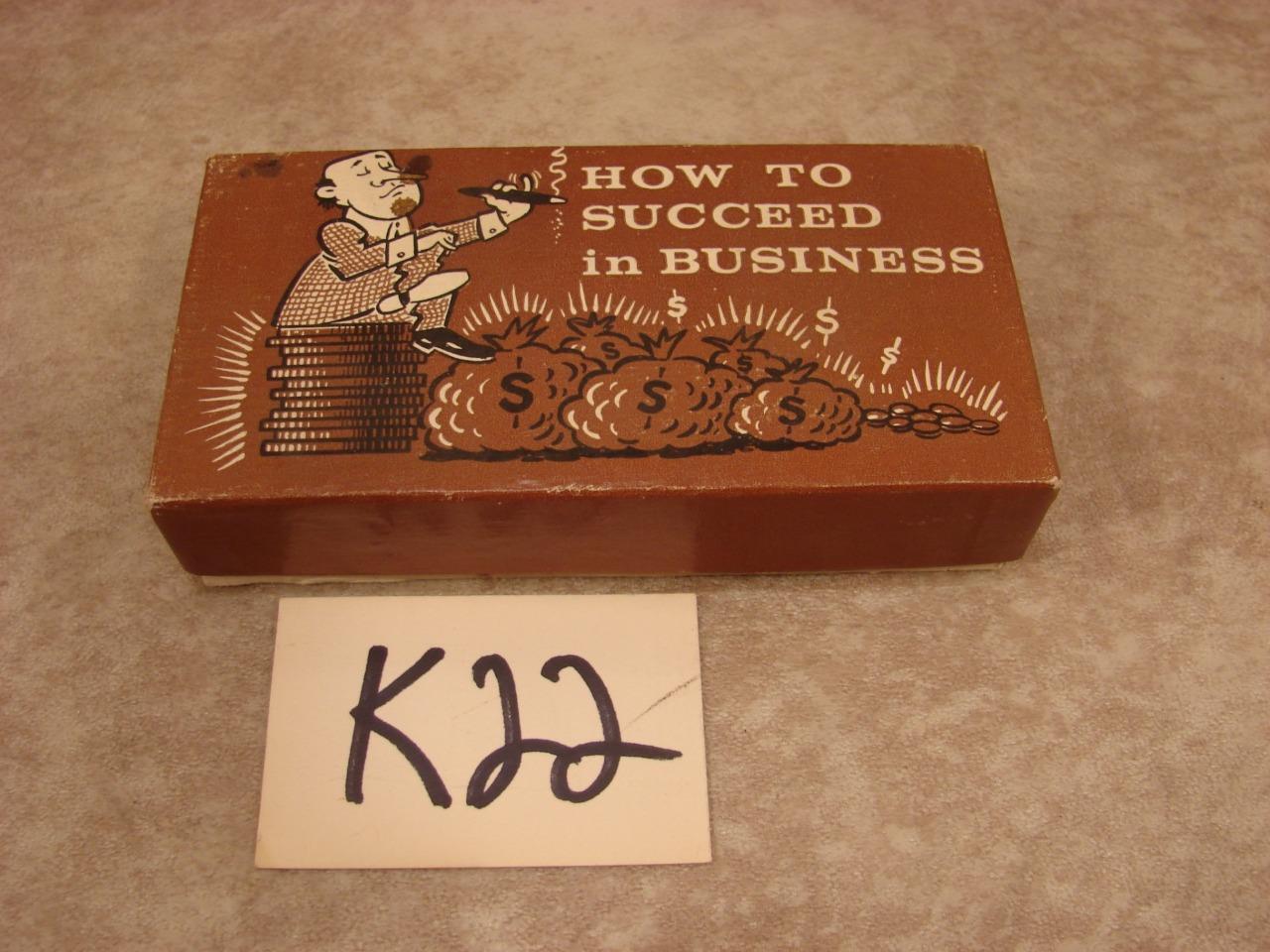 K22 VINTAGE 1968 HOW TO SUCCEED IN BUSINESS "SCREW EVERYBODY" NOVELTY JOKE BOX