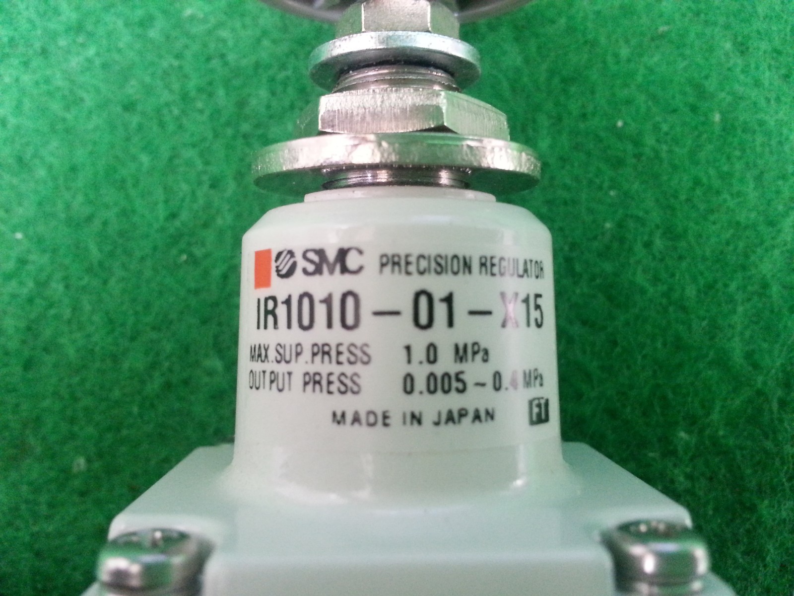 SMC IR1010-01-X15 Precision Regulator,USED