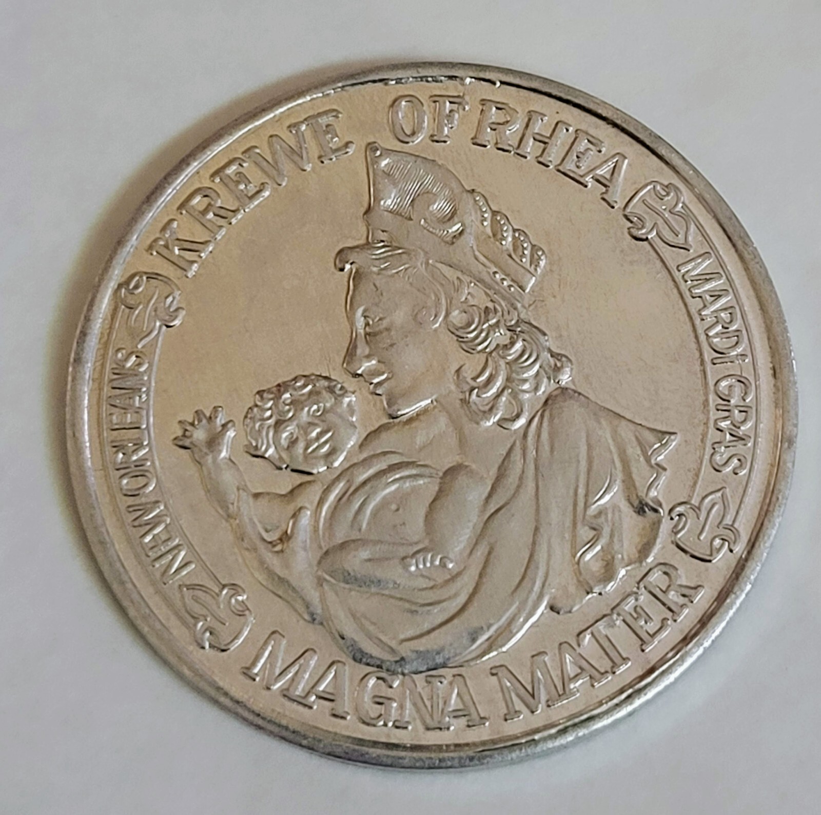 Mardi Gras Doubloon Krewe of Rhea  Reviews the OSCAR 1977 Aluminum Silver