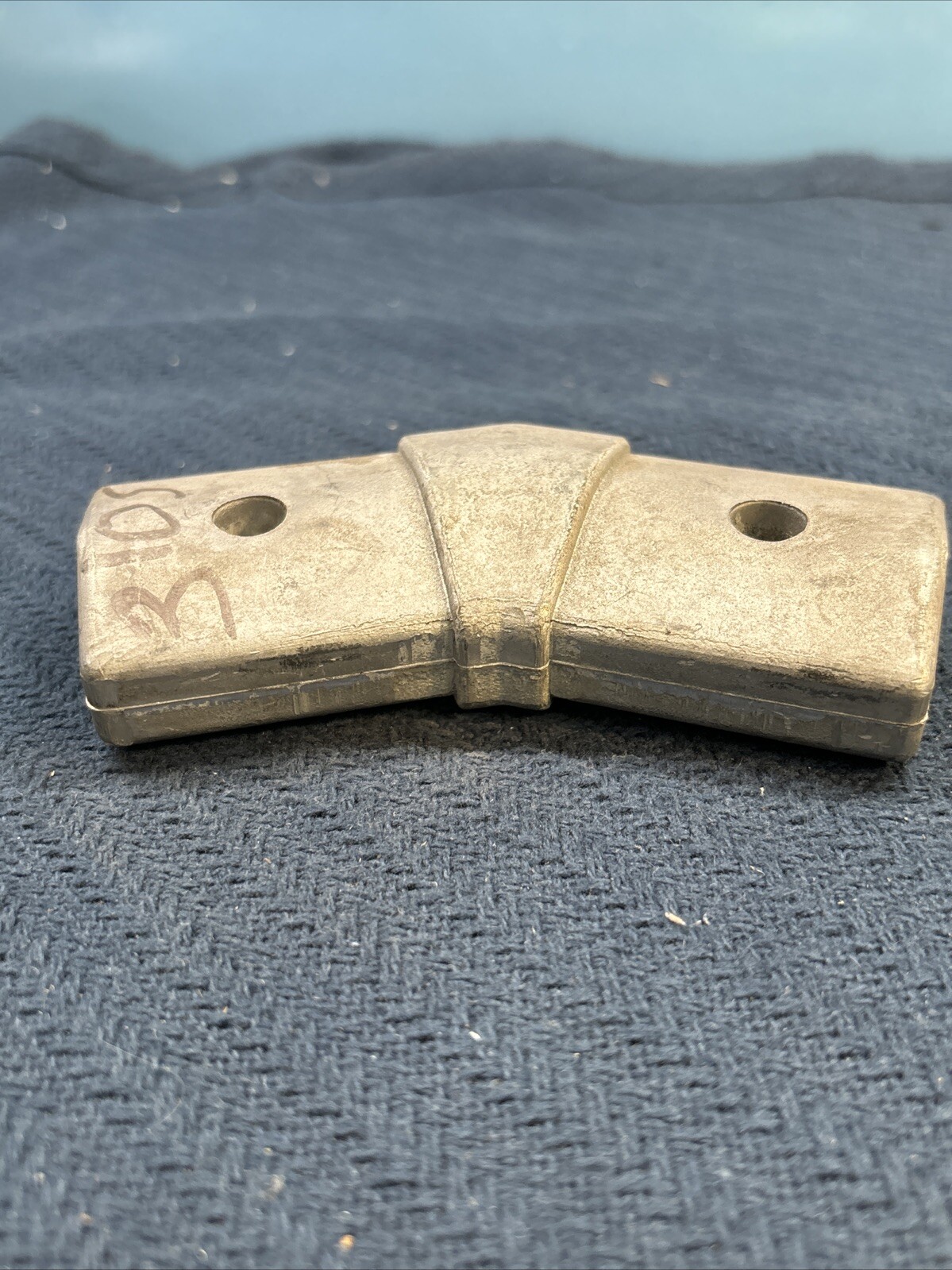 Roll-Rite 7690 Aluminum Casting 30 Flat Elbow