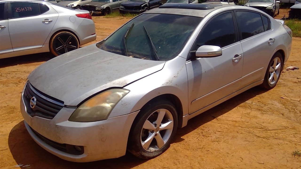 Driver Left Front Spindle/Knuckle Fits 09-14 16-23 MAXIMA 251858