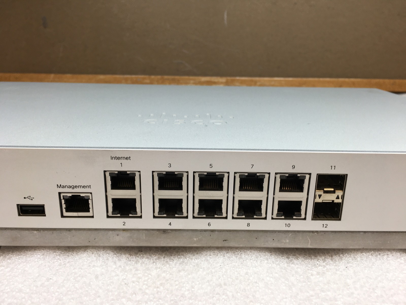 Cisco MX84-HW Cloud Managed Security Firewall Appliance Unclaimed