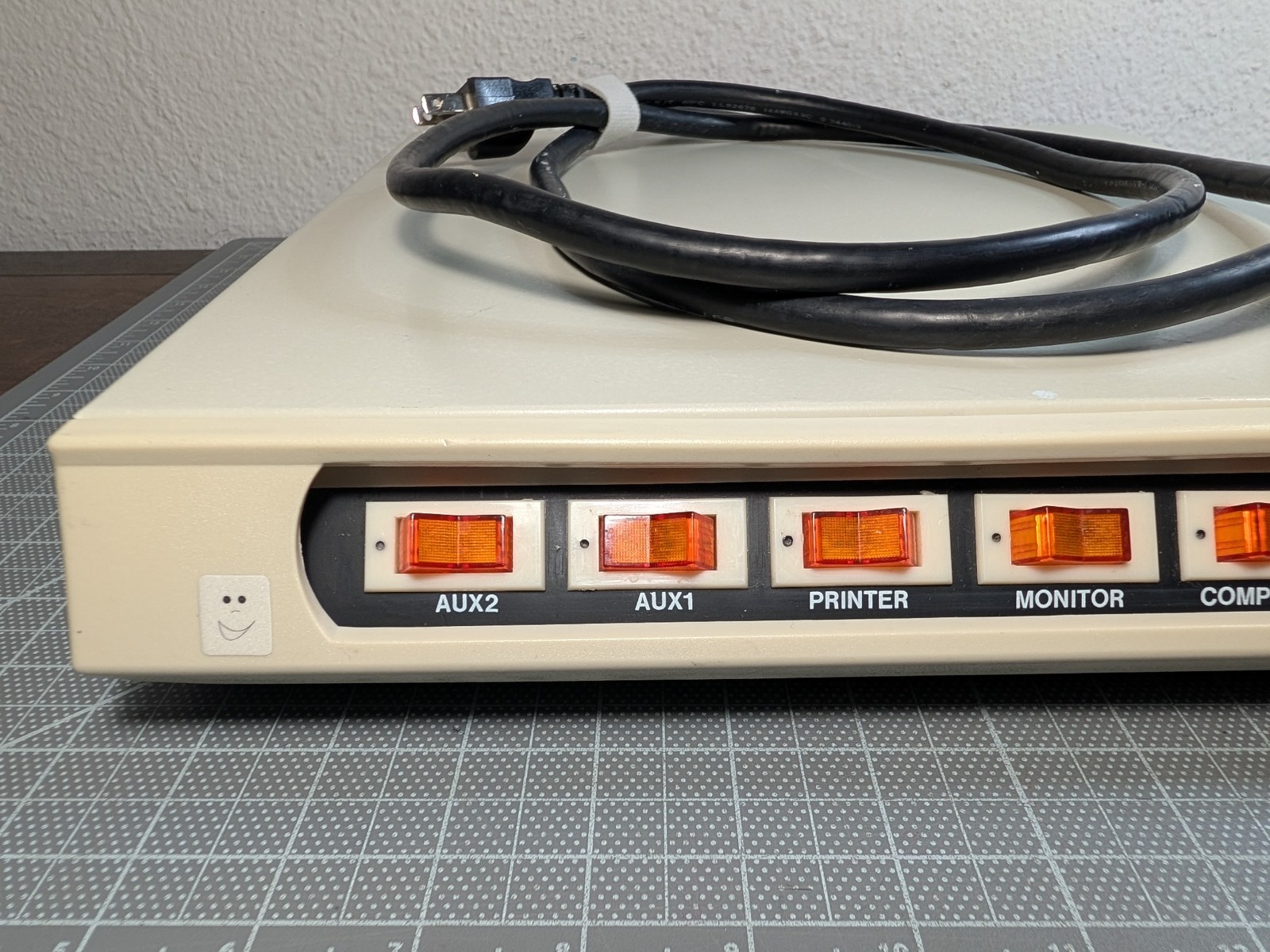 Vintage Computer Power Controller Surge Protector Power Supervisor Model MT-767
