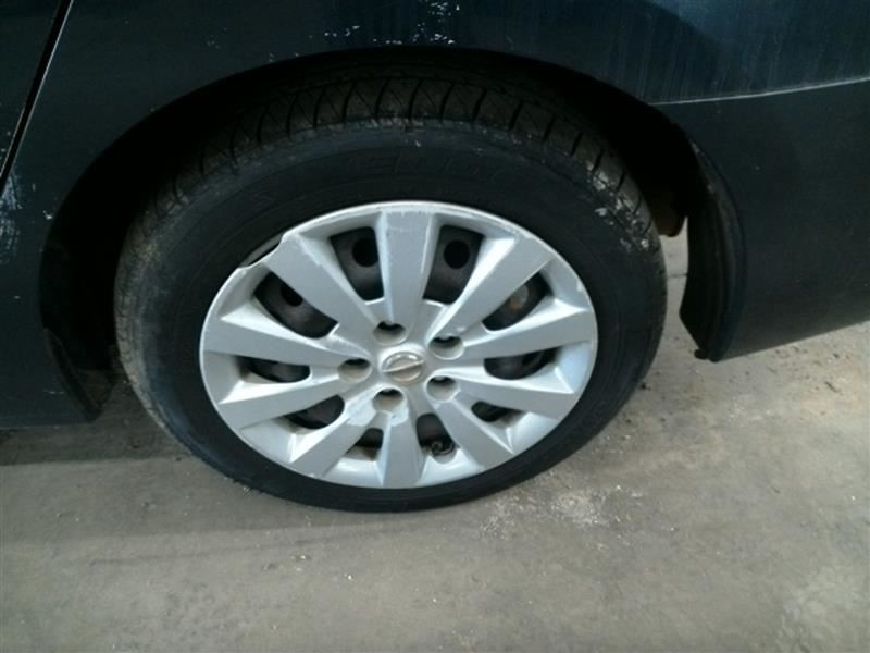 Passenger Right Front Spindle/Knuckle Fits 11-25 LEAF 104441518