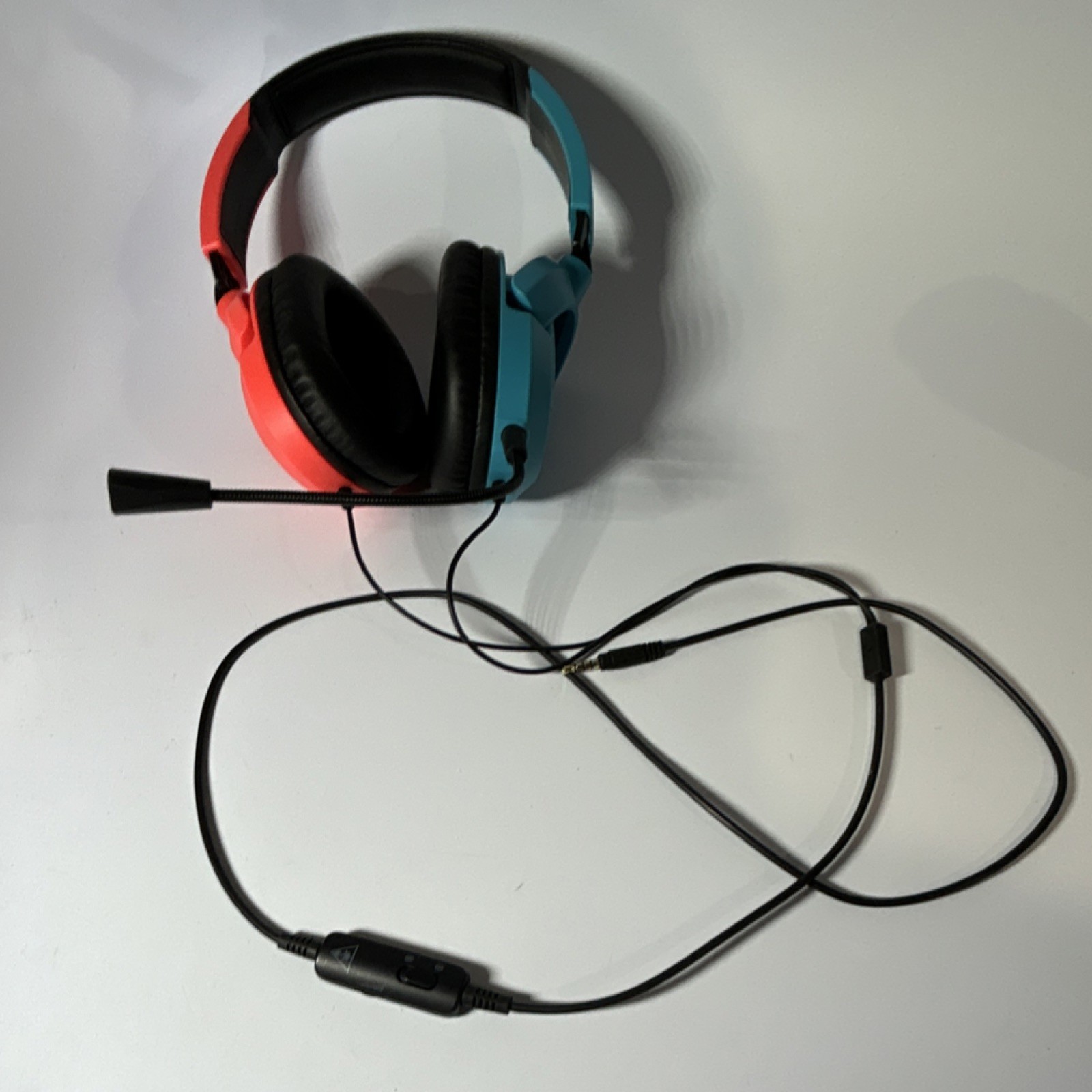 Turtle Beach Recon Wired Gaming Headset Blue Red Black Boom Mic 3.5mm Stereo