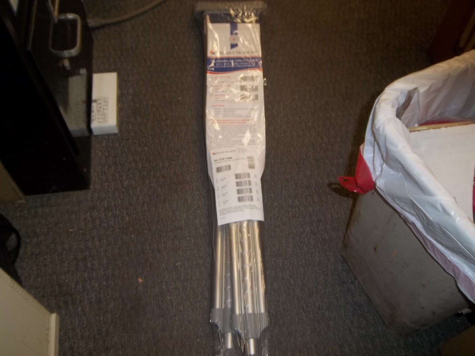 Aluminum Lightweight Crutches - Henry Schein - Size 4'6"-5'2" - Youth Size