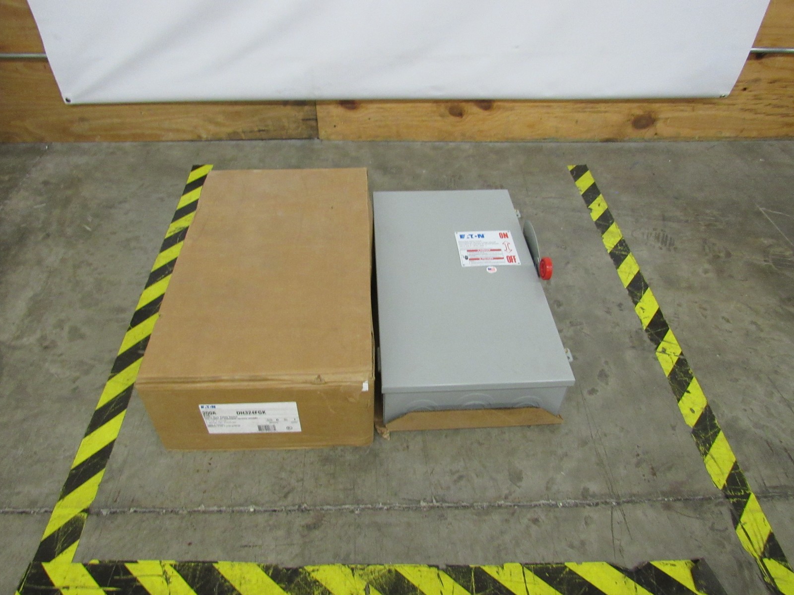 Eaton DH324FGK Safety Switches