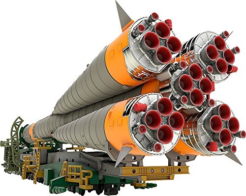 1/150 GSC Plastic Model Soyuz Launch Vehicle And Transporter 3D Printed Gift New