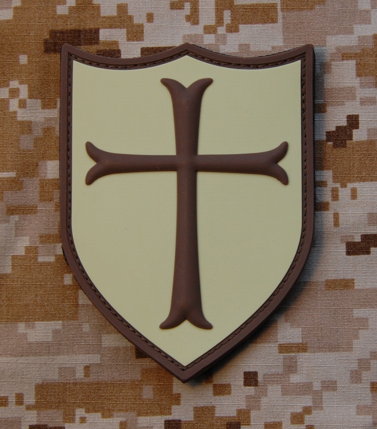 AOR1 3D PVC Navy SEAL Crusader Team 6 Shield Patch DEVGRU Afghanistan NWU II