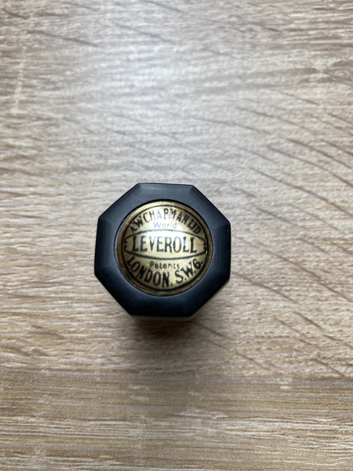 Leveroll Seat Knob With Domed Brass Plate Aston Martin, AC Cobra, Rolls, Bentley