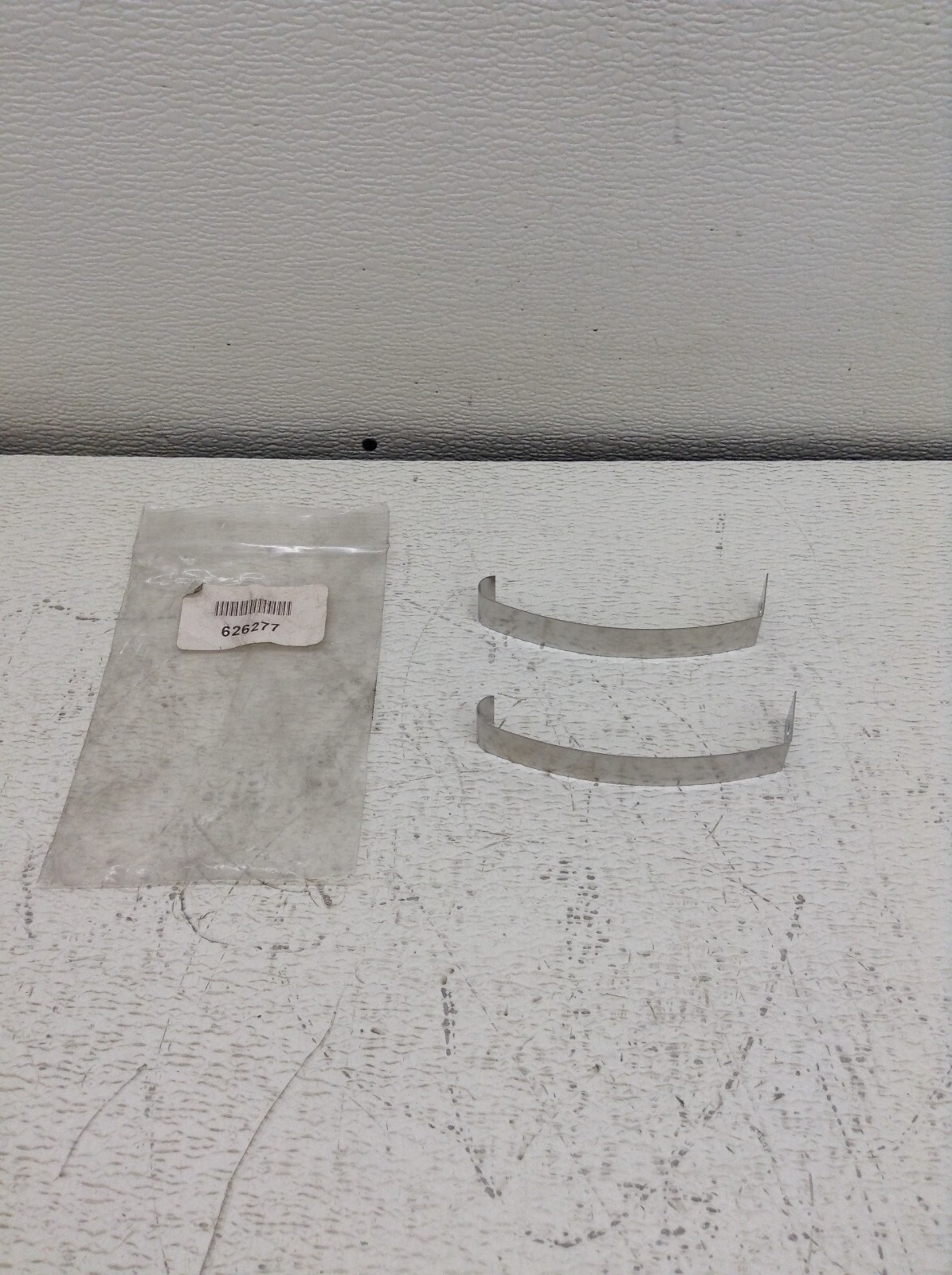 EZGO 626277 Headlamp Clip Lot of 2 New (TSC)