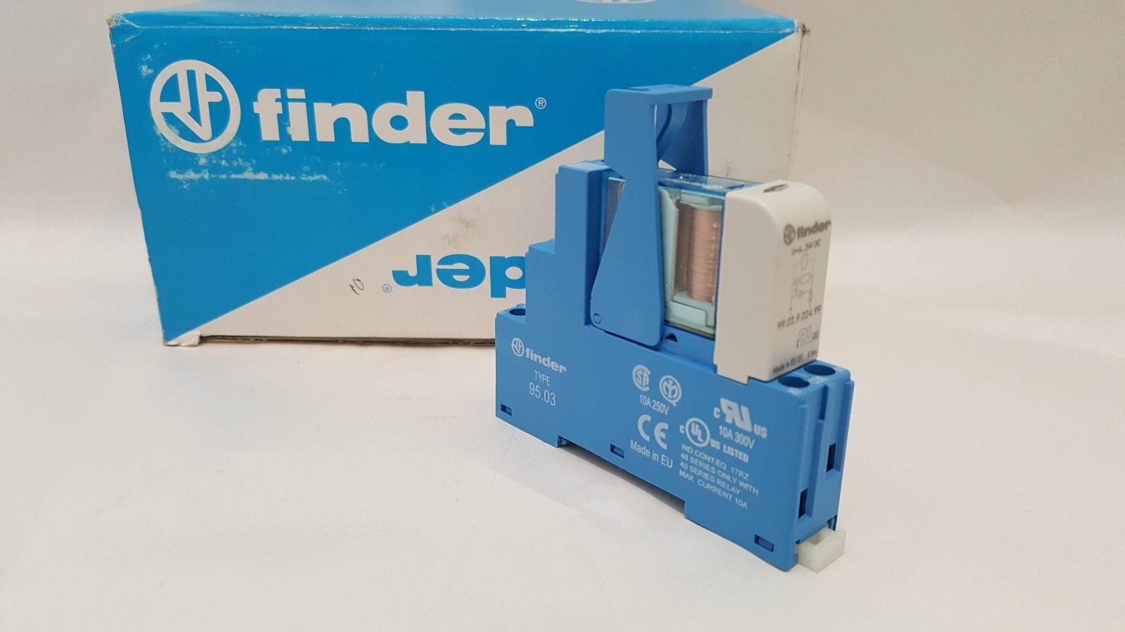 FINDER 48.31.7.024.0050.SPA Relay Modules 24VDC Finder 40.31.7.024.0000