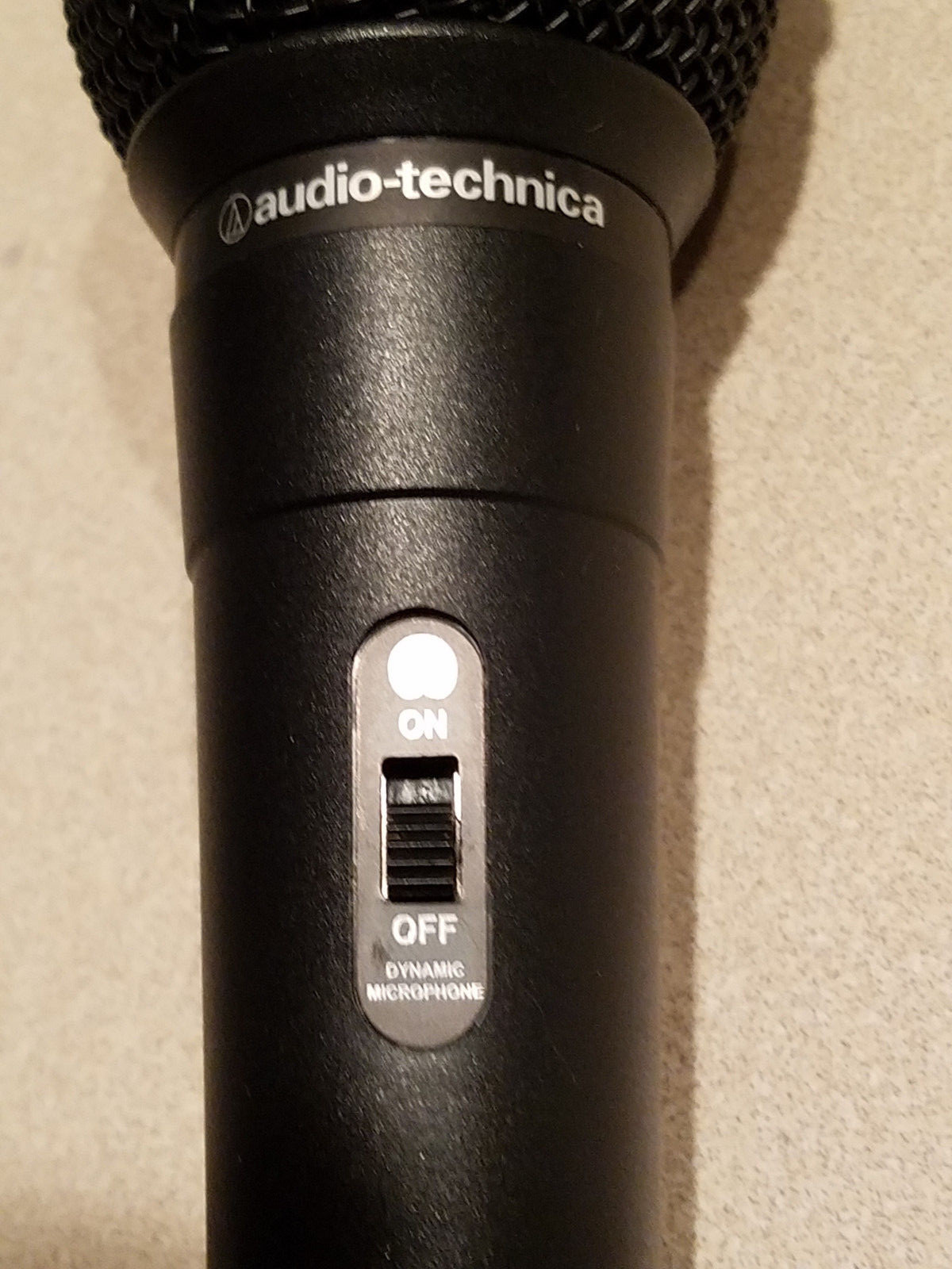 Audio Technica ATR1100 Dynamic Vocal Instrument Undirectional Microphone