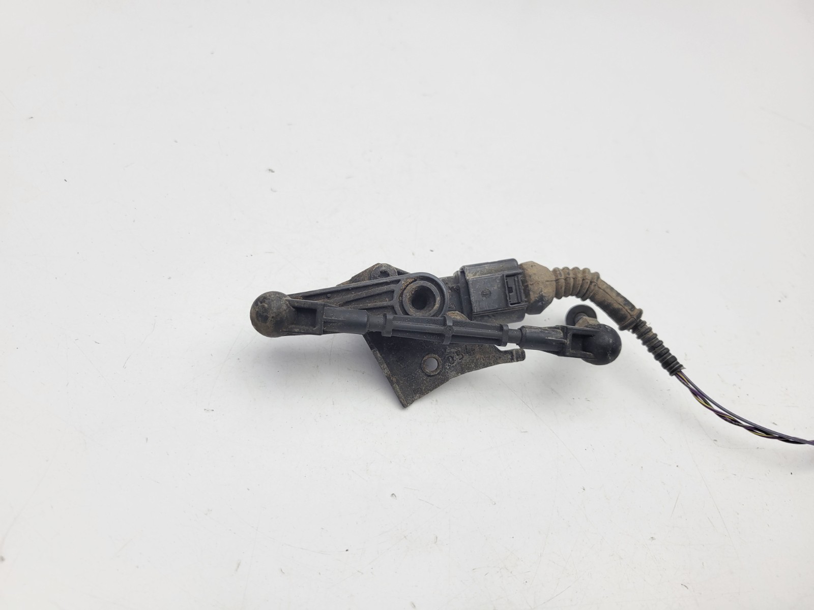 AUDI A4 B9 2024 HEIGHT LEVEL SENSOR 4M0907503