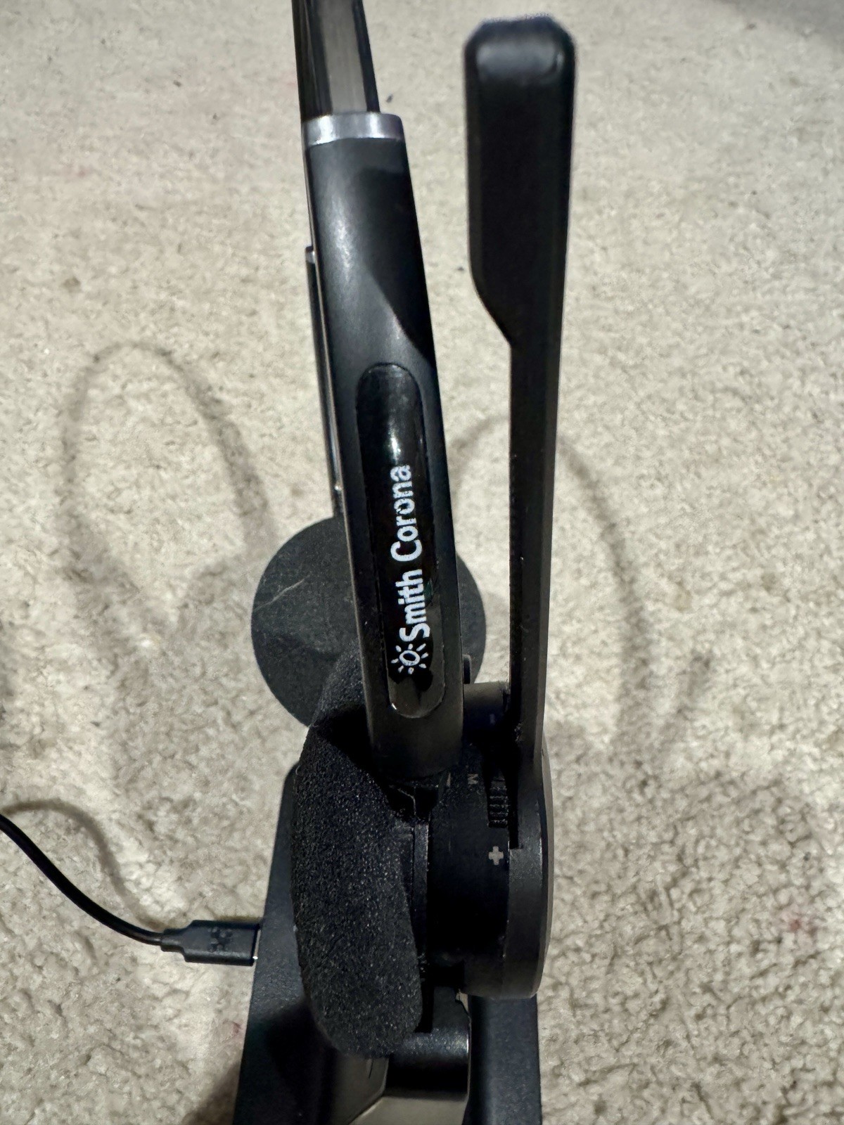 Wireless Headset and charging stand