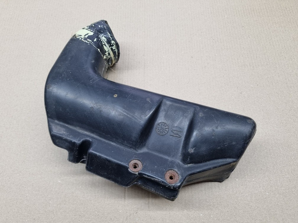 RENAULT 5 GT TURBO USED GENUINE AIR FILTER COLD FEED INTAKE BLANK DUCTING CUP