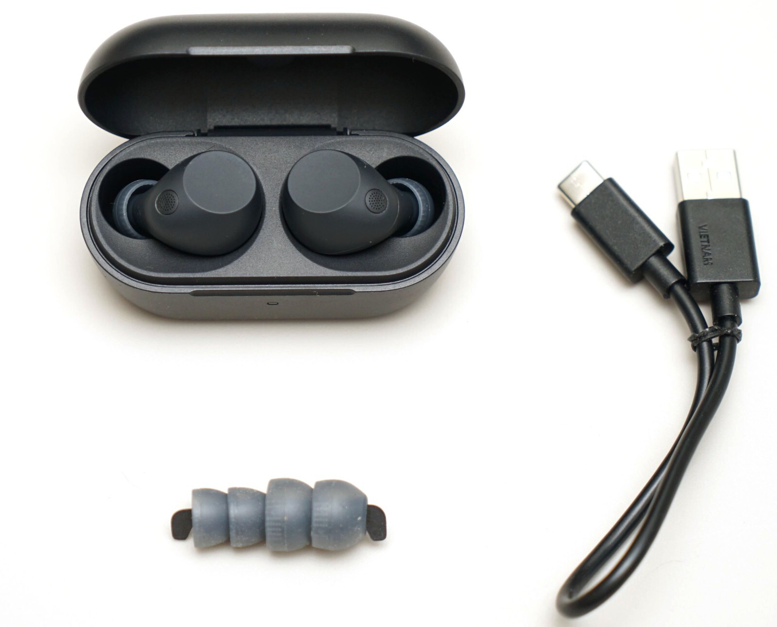 Sony WF-C710N/B Truly Wireless Noise Canceling Earbuds WF-C710N Black Excellent