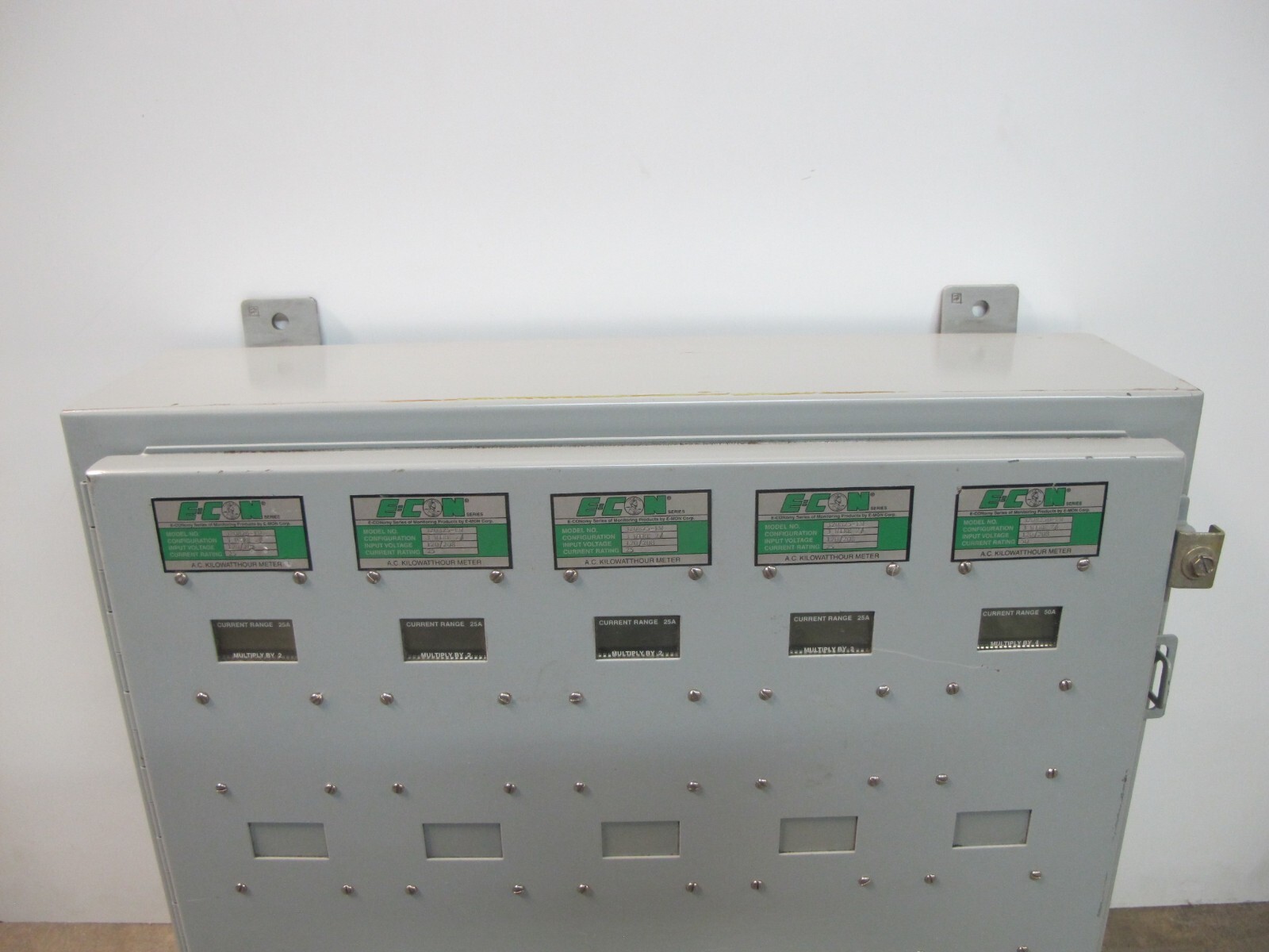 NEW E-MON MMU Multiple Meter Unit E-CON 320825EW AC Kilowatthour Meter E-CONomy
