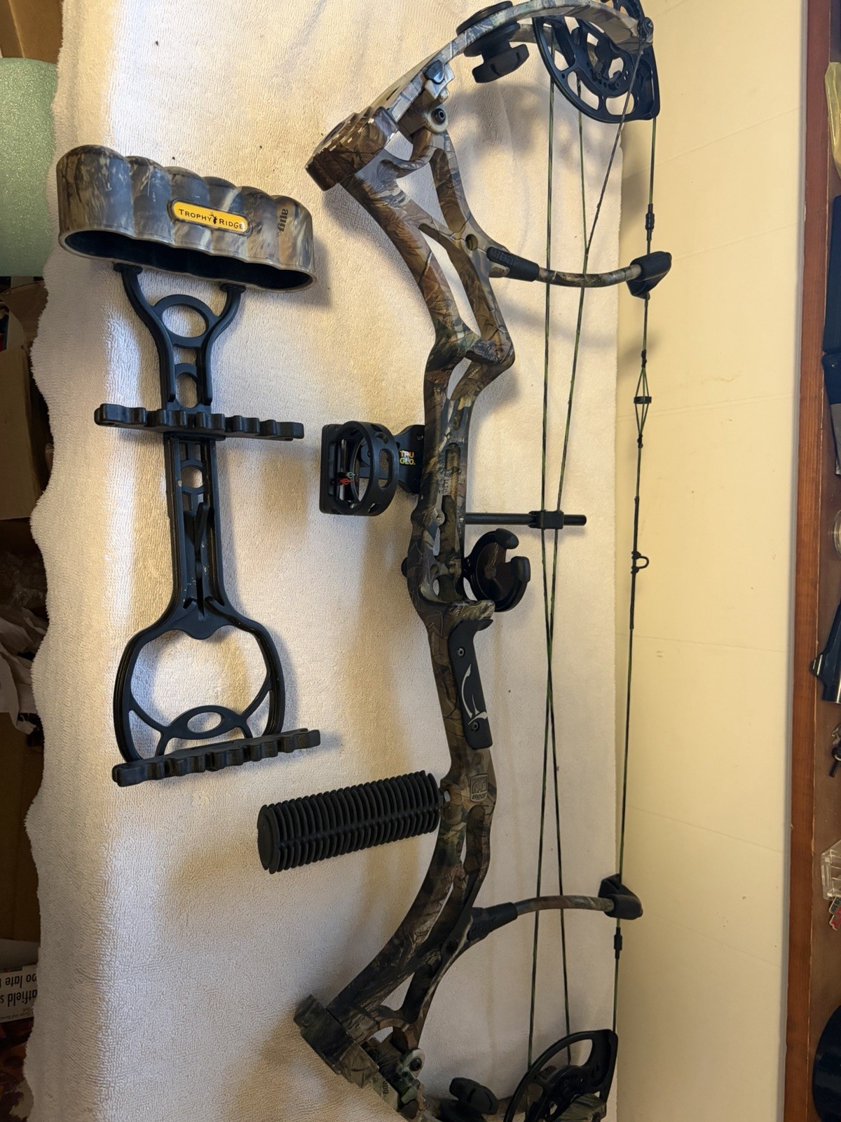 Bear Archery Method Compound Bow Pre Owned