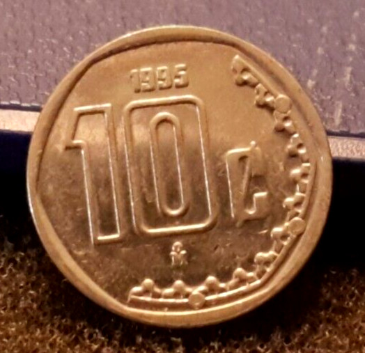 10 Centavos 1995 (large type)  Ring of Sacrifice on the Aztec calendar stone