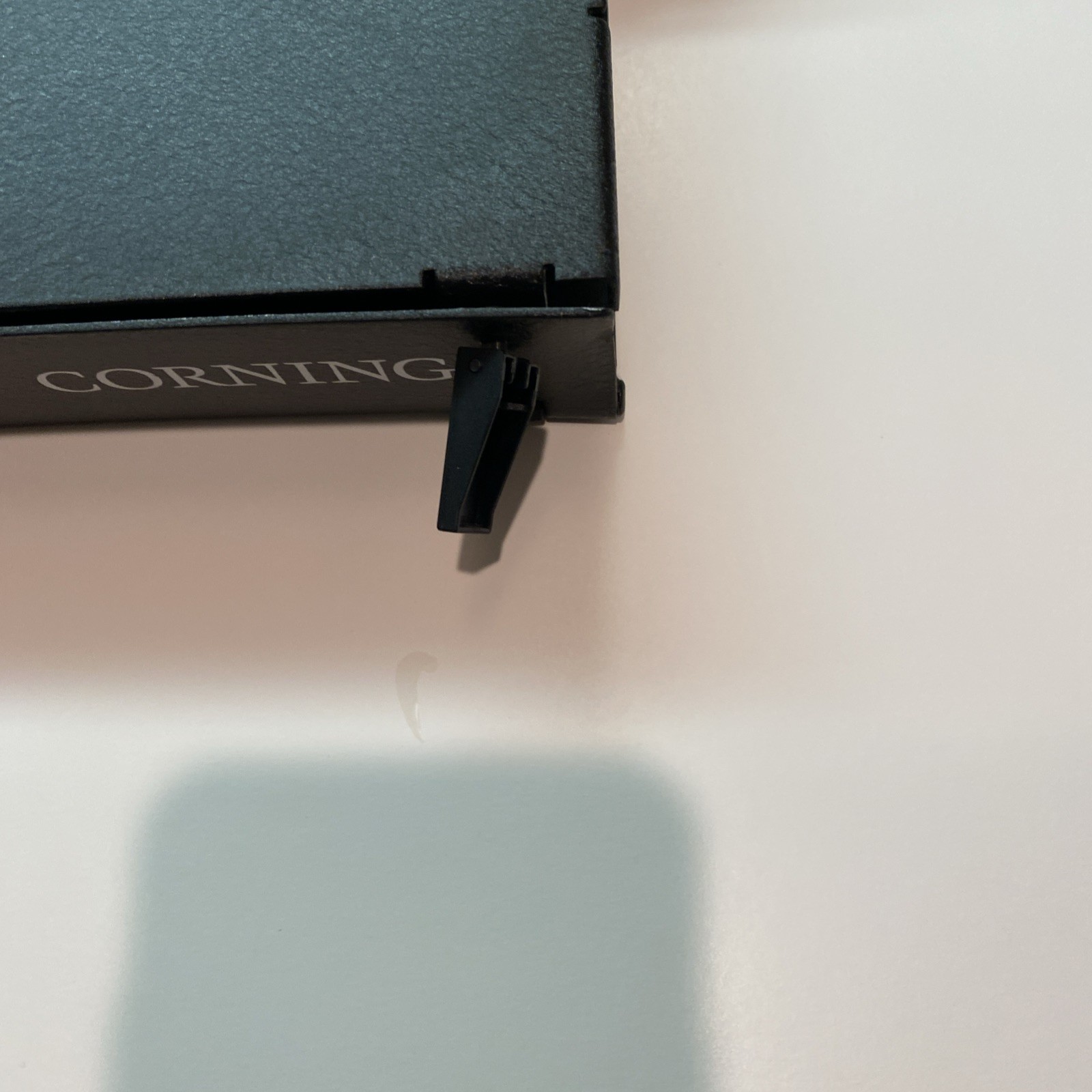 CORNING CCH-01U CABLE SYSTEM LANSCAPE with CONNECTOR HOUSING PANEL & Ears