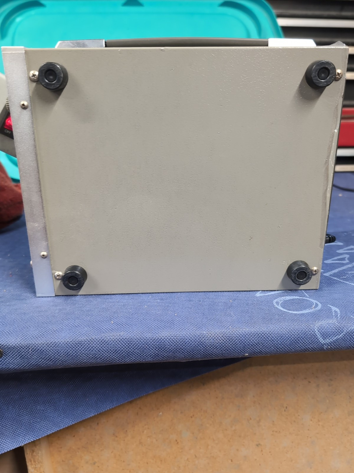 Leader Electronics Model LCG-409 NTSC Pattern Generator LCG409