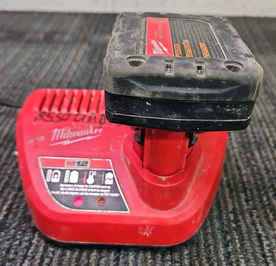 Milwaukee Tools 2432-22 M12 Cordless Proplex Expansion Tool Kit