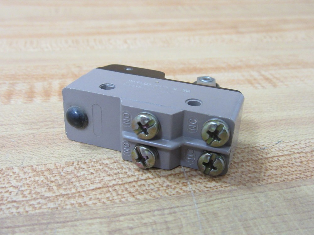 Micro Switch BZ-3AW82254T Switch w/Roller Lever BZ3AW82254T