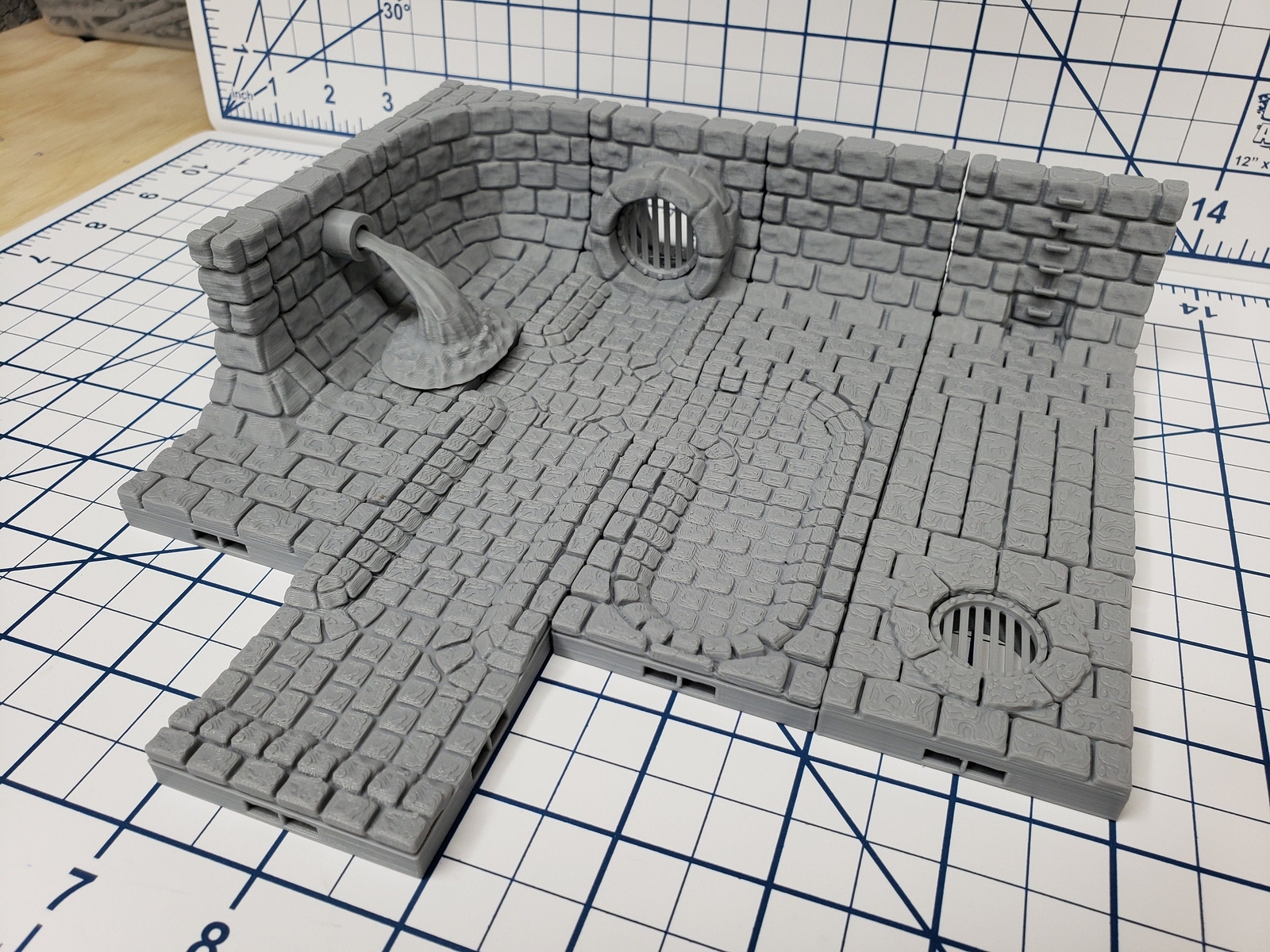 Sewer Tiles - DragonLock - DND - Pathfinder - RPG - Dungeon & Dragons - 28 mm /