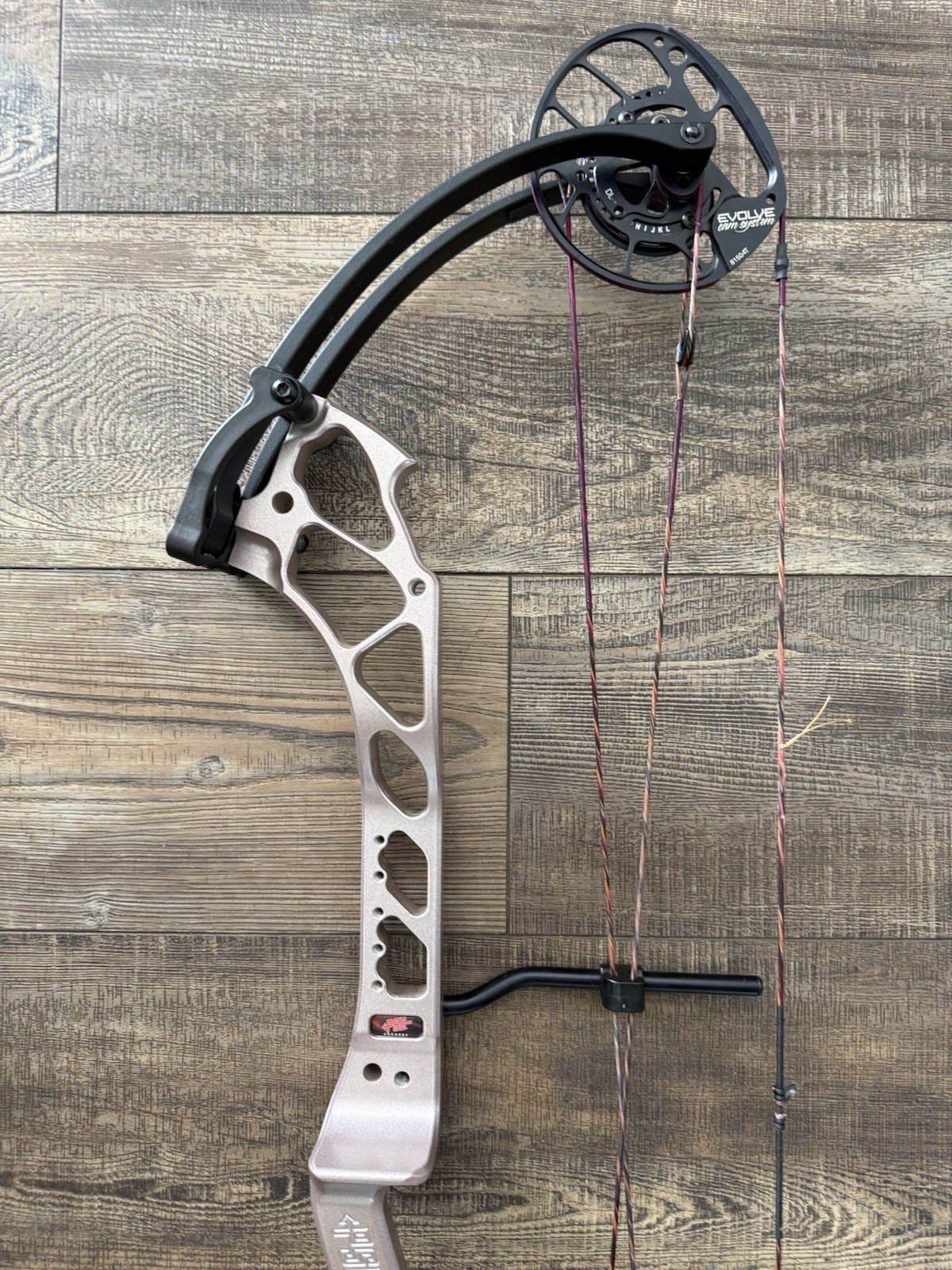 Custom PSE Response - SE Cam - Bow RH