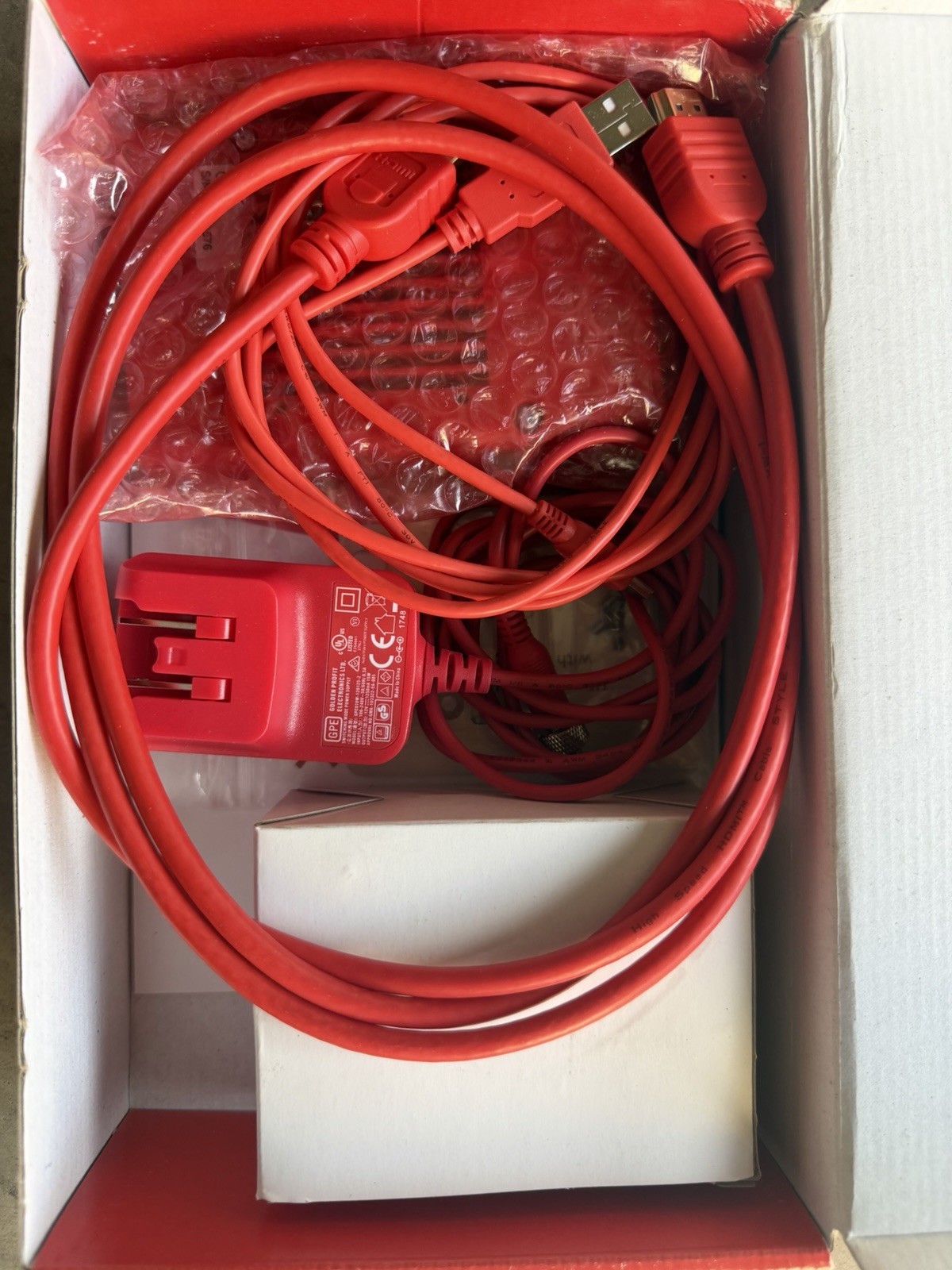 Decimator Design HDMI (3G/HD/SD) SDI Cross Converter