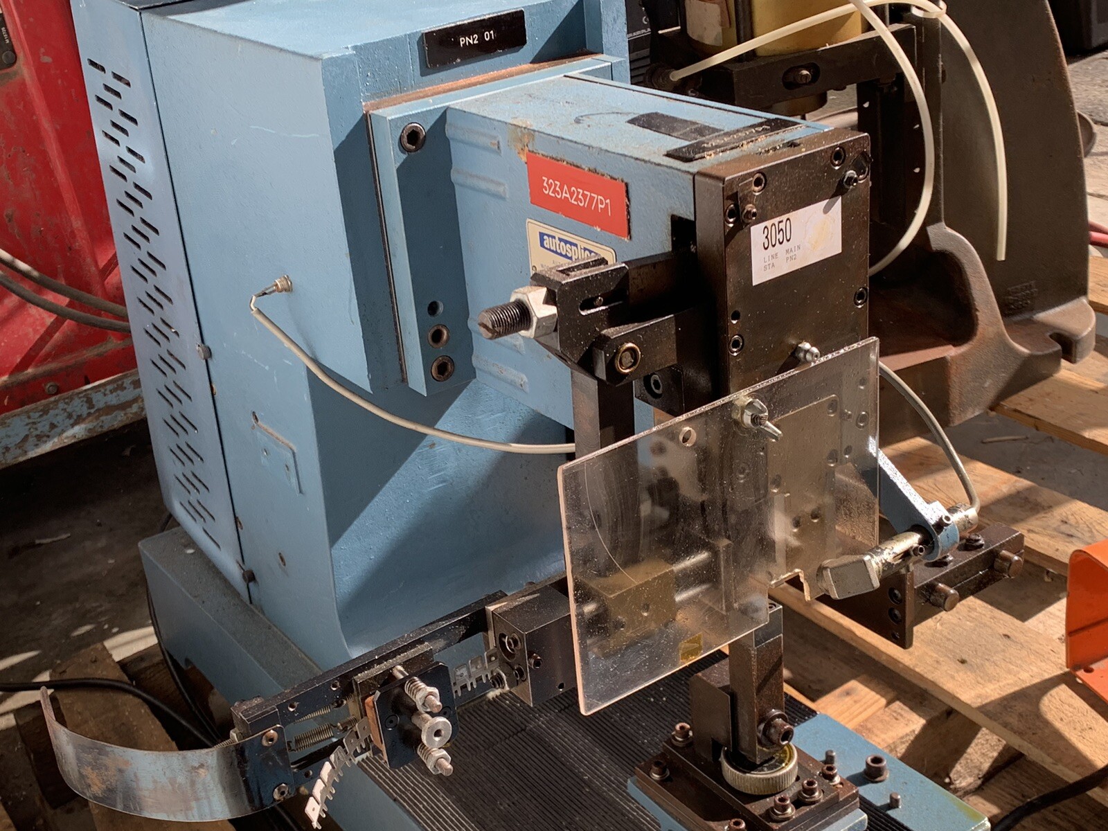 AUTOSPLICE Automatic Reel Fed Terminal Crimper Automated Terminal Machine