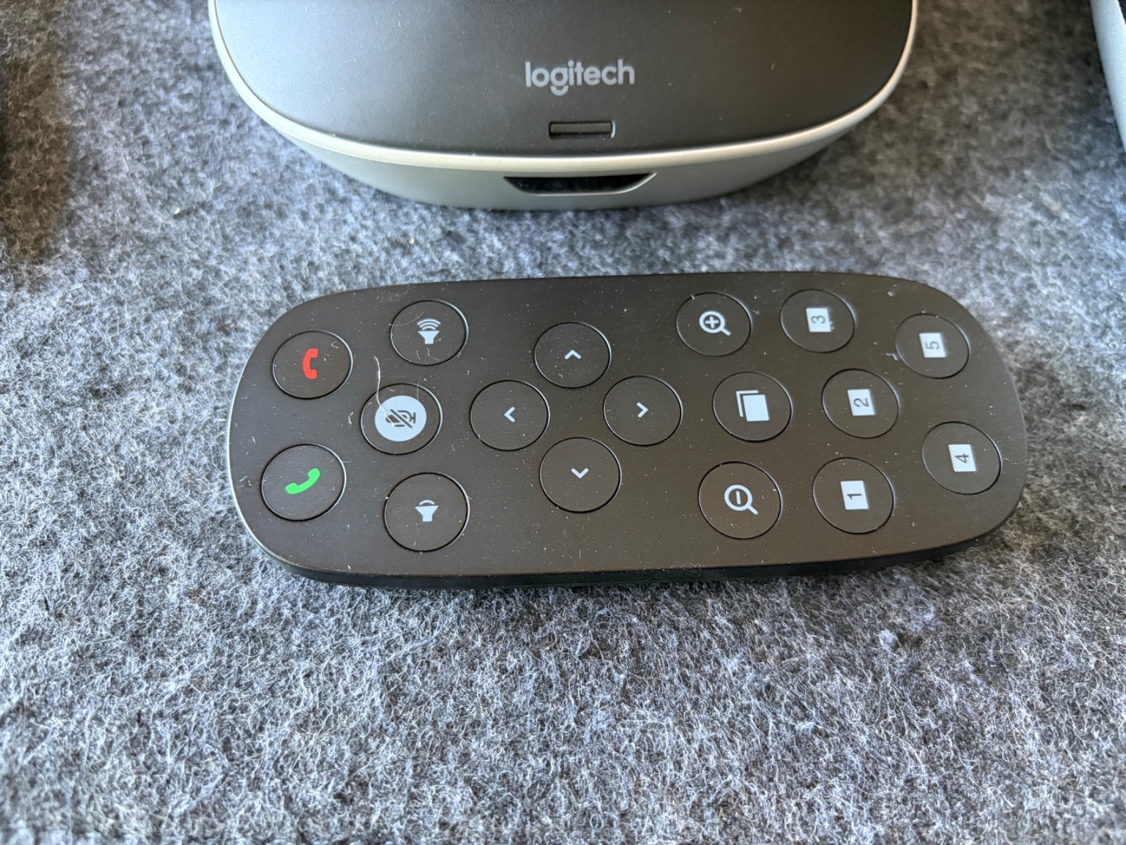 Complete Logitech GROUP Video Conferencing System Duplex Speakerphone TESTED