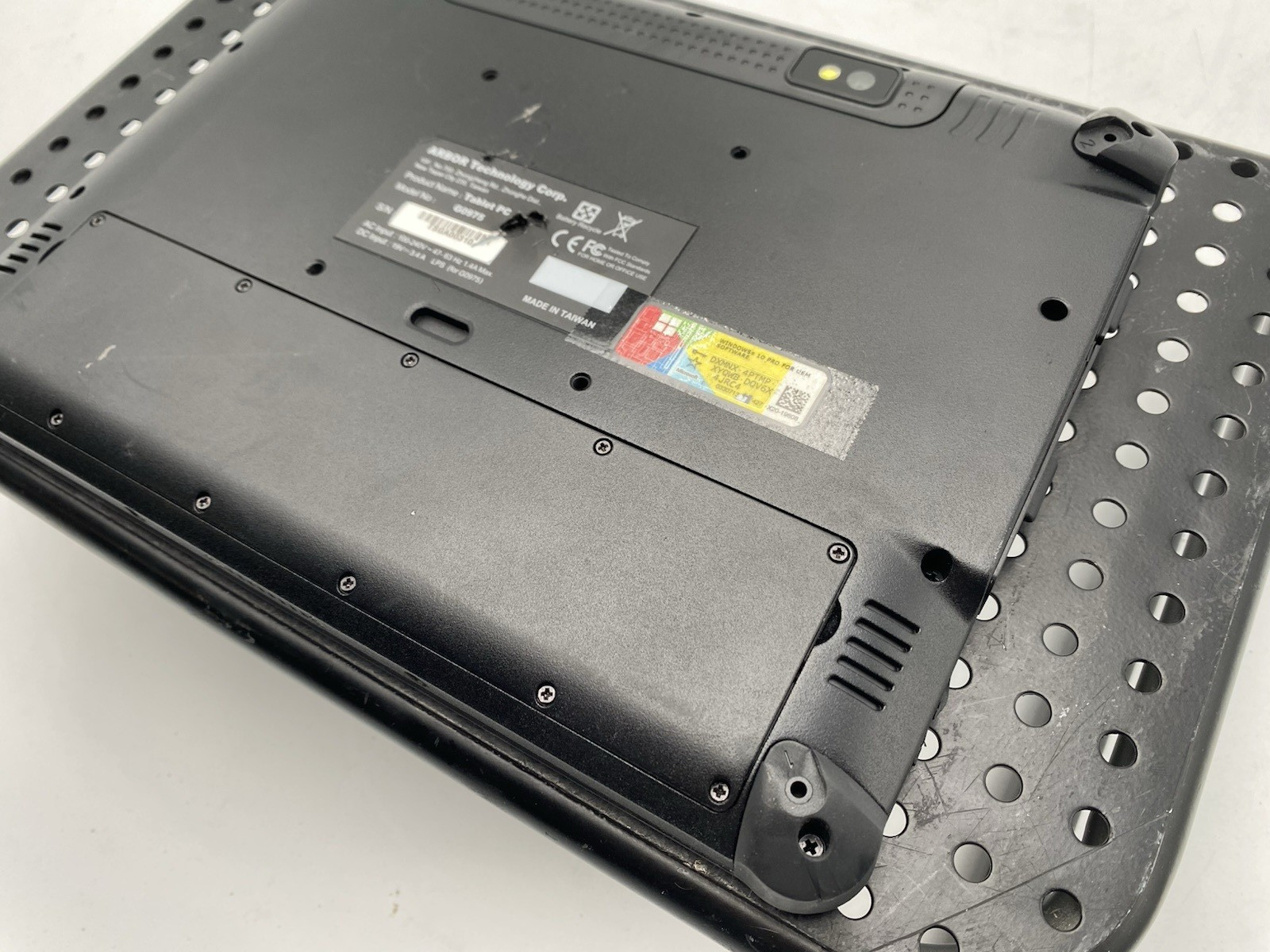 ARBOR Gladius G0975 Rugged Tablet PC TESTED Fresh OS