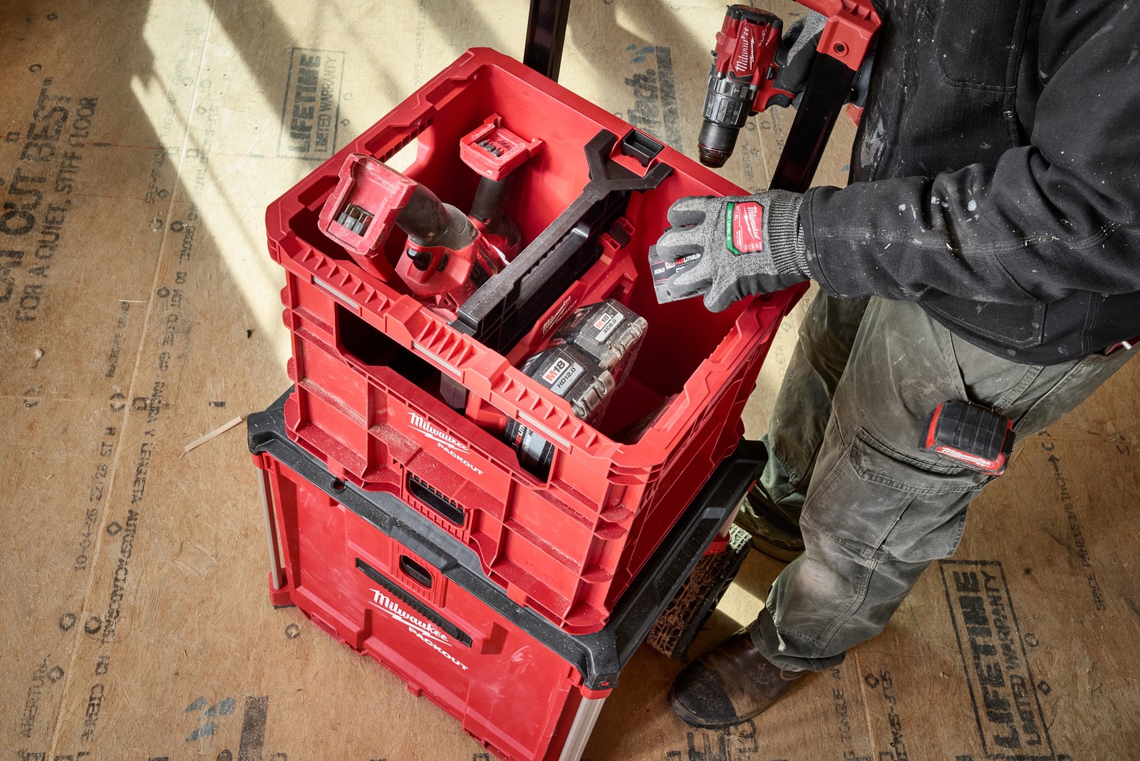 Milwaukee Tool 48-22-8439 PACKOUT Xl Crate