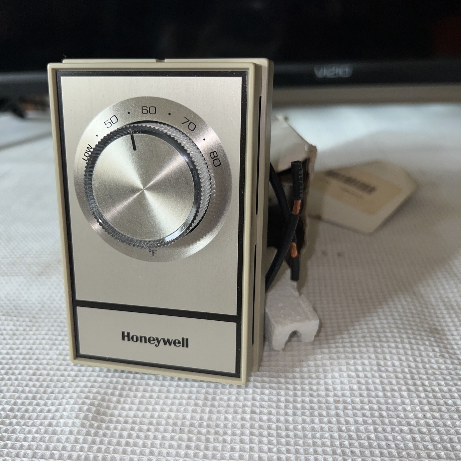 HONEYWELL TEMPERATURE CONTROL #PT 2462-2