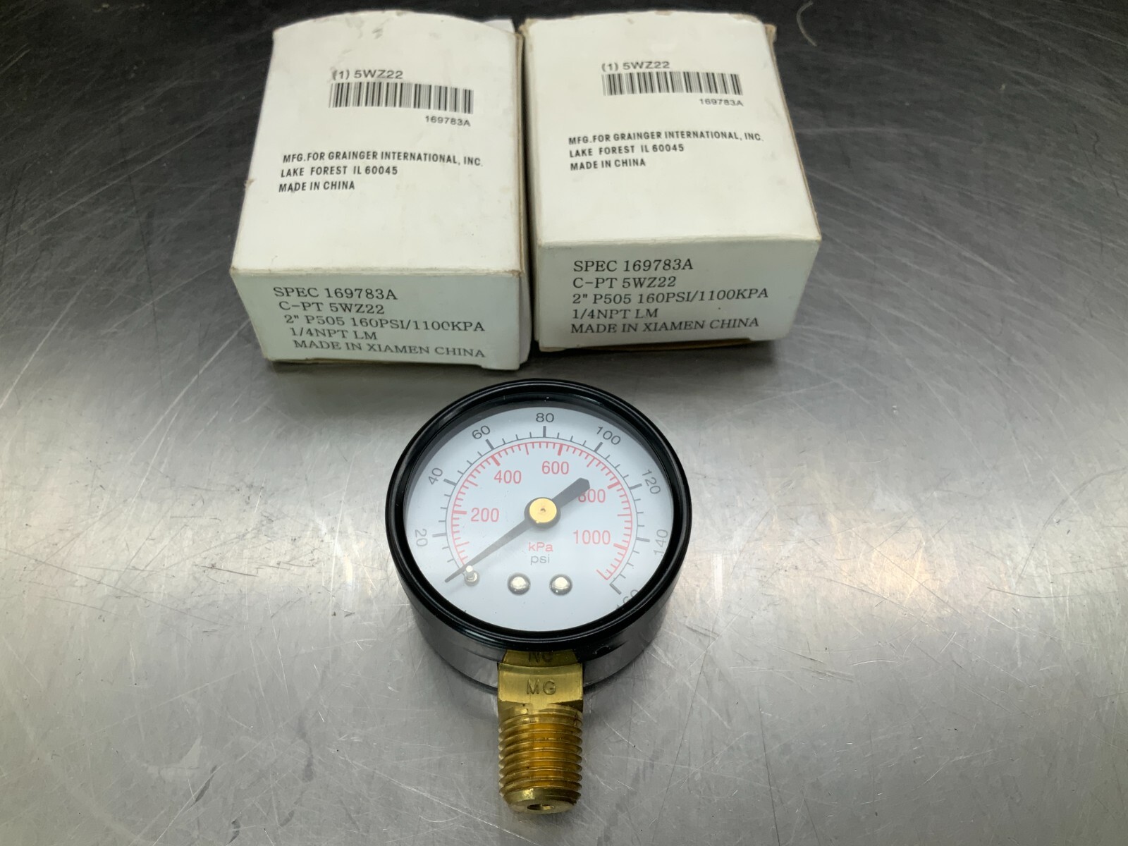 (2) Granger C-PT 5WZ22 Pressure Gauge 2" 160psi