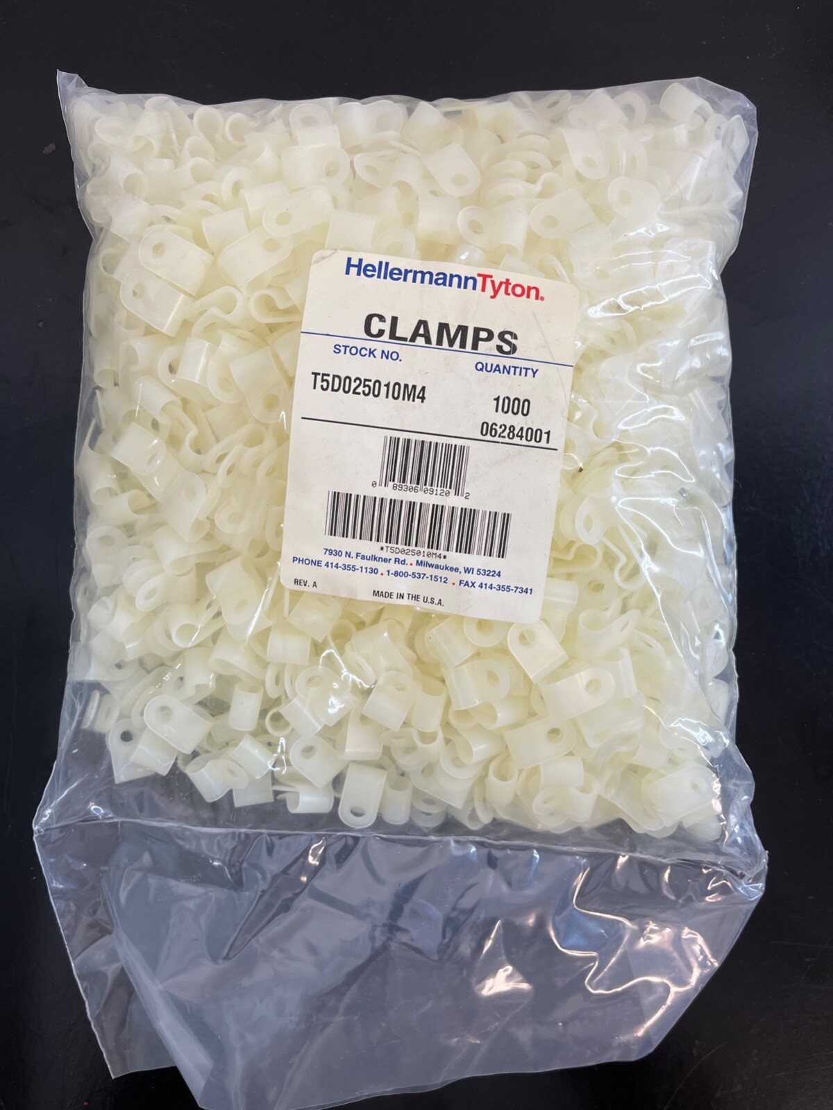 HellermannTyton P-Clamps .25'' Max Bundle Dia. T5D025010M4 (bag of 1000) NEW NIB